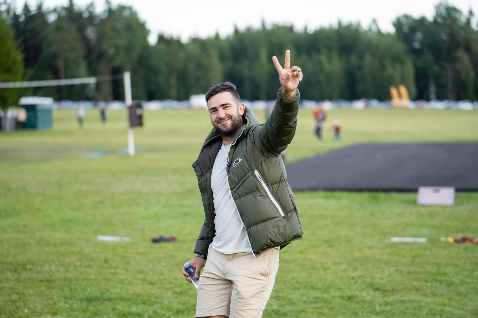 Robert Rool ütleb riigivõlakirja kohta, et investorina ei võtaks ta seda kui kõva teenimisvõimalust, vaid viisina anda enda panus riigikaitsesse.