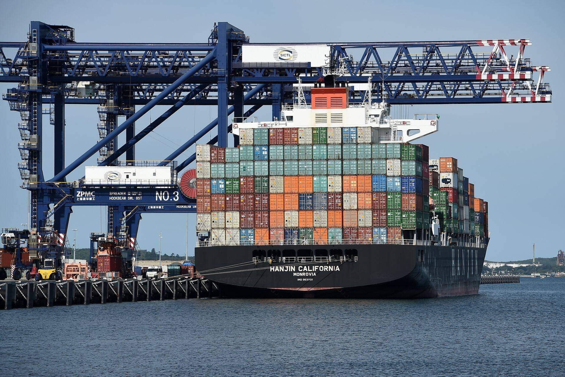 Konteinerlaev Hanjin California.