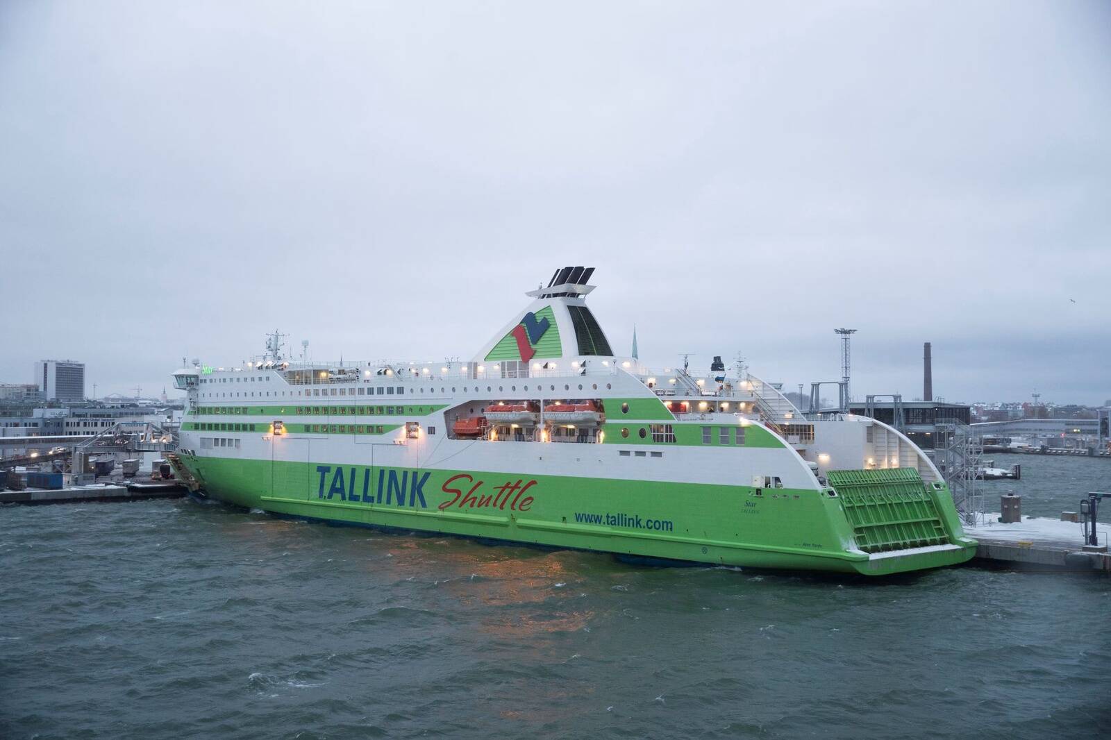 Tallinki laev MyStar Tallinna sadamas.