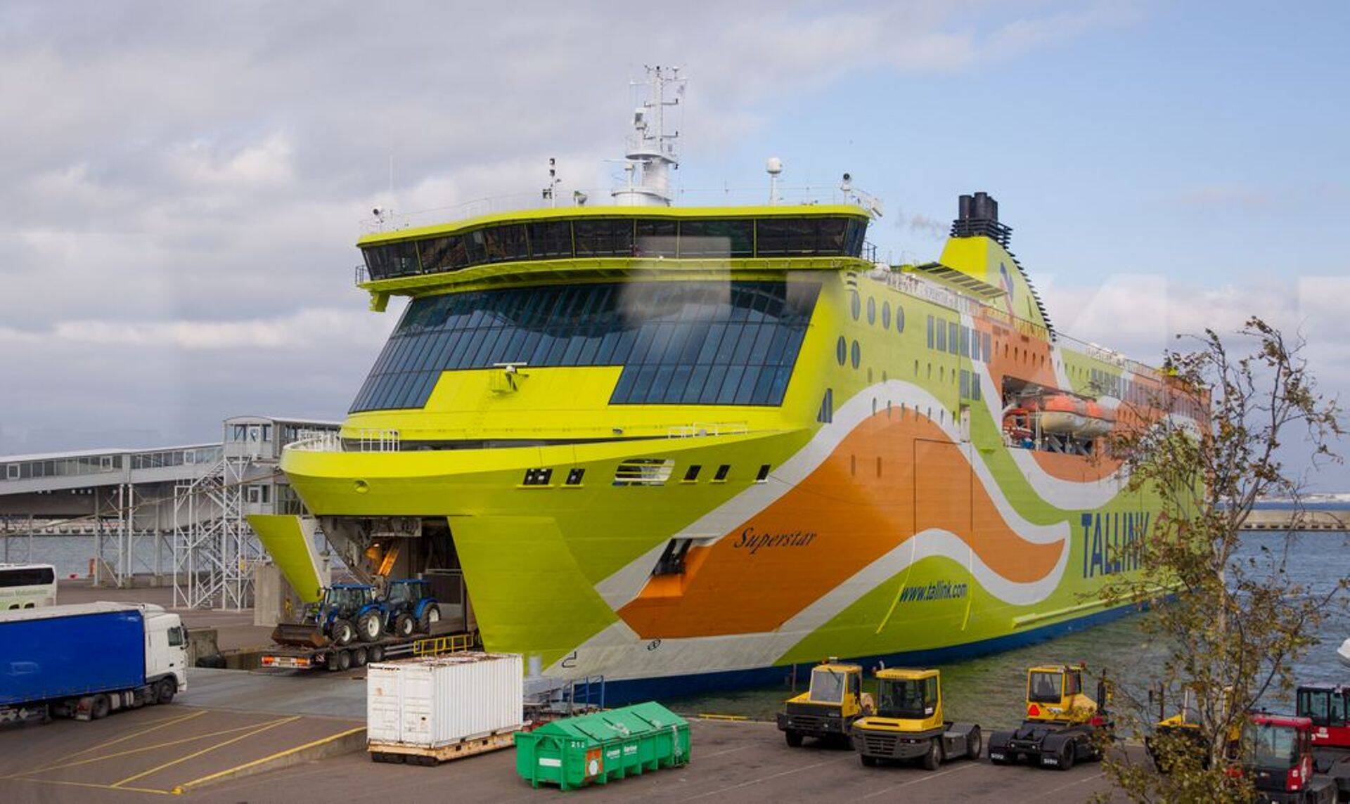 Судно Tallink