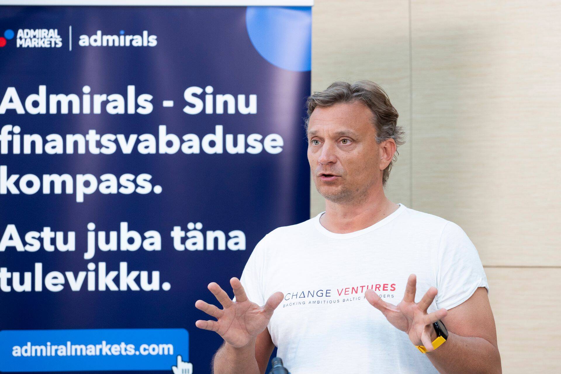 Riskikapitaliettevõtte Change Ventures asutaja ja partner ning EstBANi liige Yrjö Ojasaar esinemas idufirmadesse investeerimise kiirkursusel.