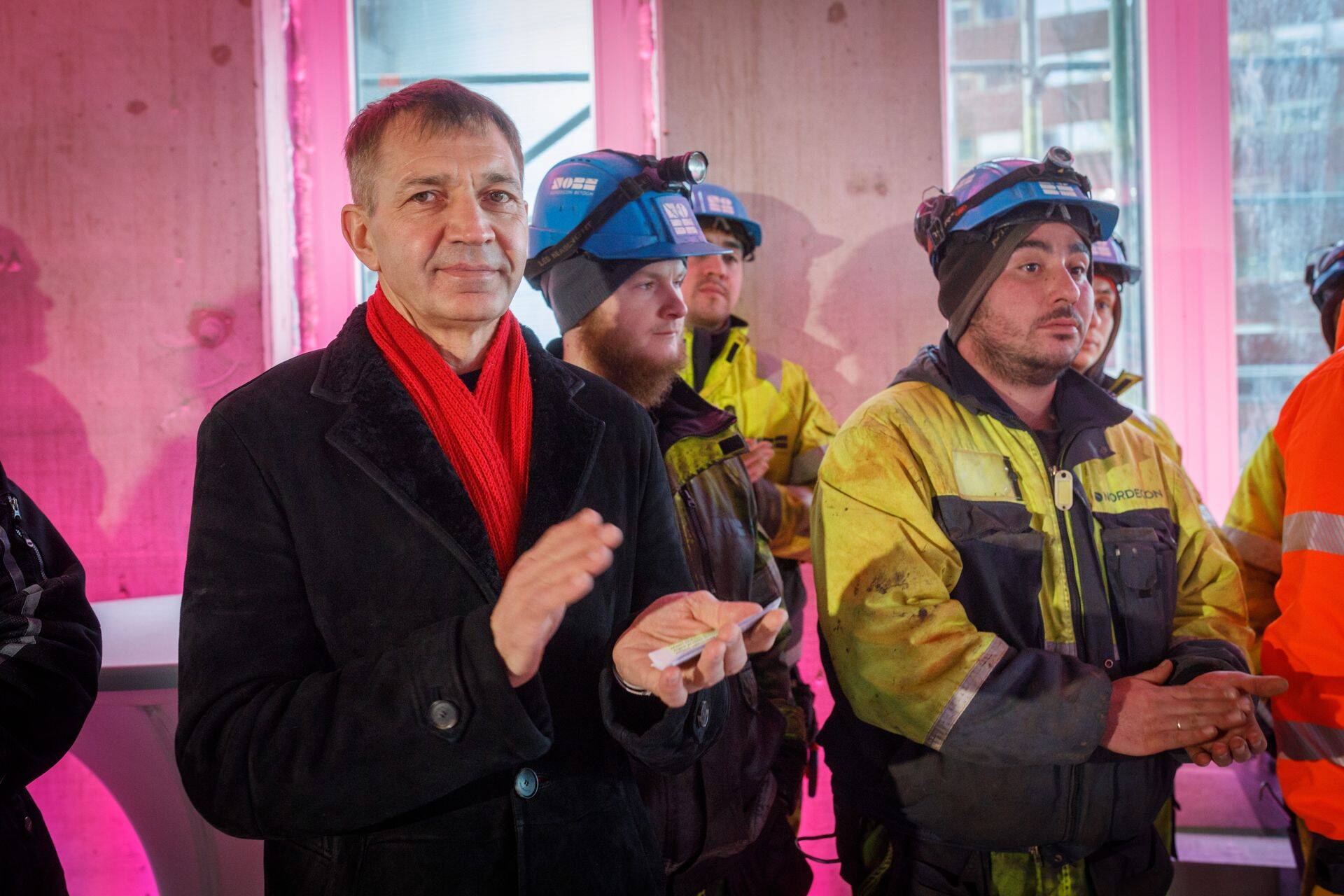 Kas teil või Urmas Sõõrumaal on plaanis soetada osalus Signaal TMis? „Avalikult on teavitatud, et Signaal TM on müügis. Nagu te mõistate, ei saa ma hetkel enda ega kellegi teise võimalikku ostuhuvi kommenteerida,“ vastas mais Äripäeva küsimusele Urmas Sõõrumaa (pildil) äripartner Tarmo Keskküla.