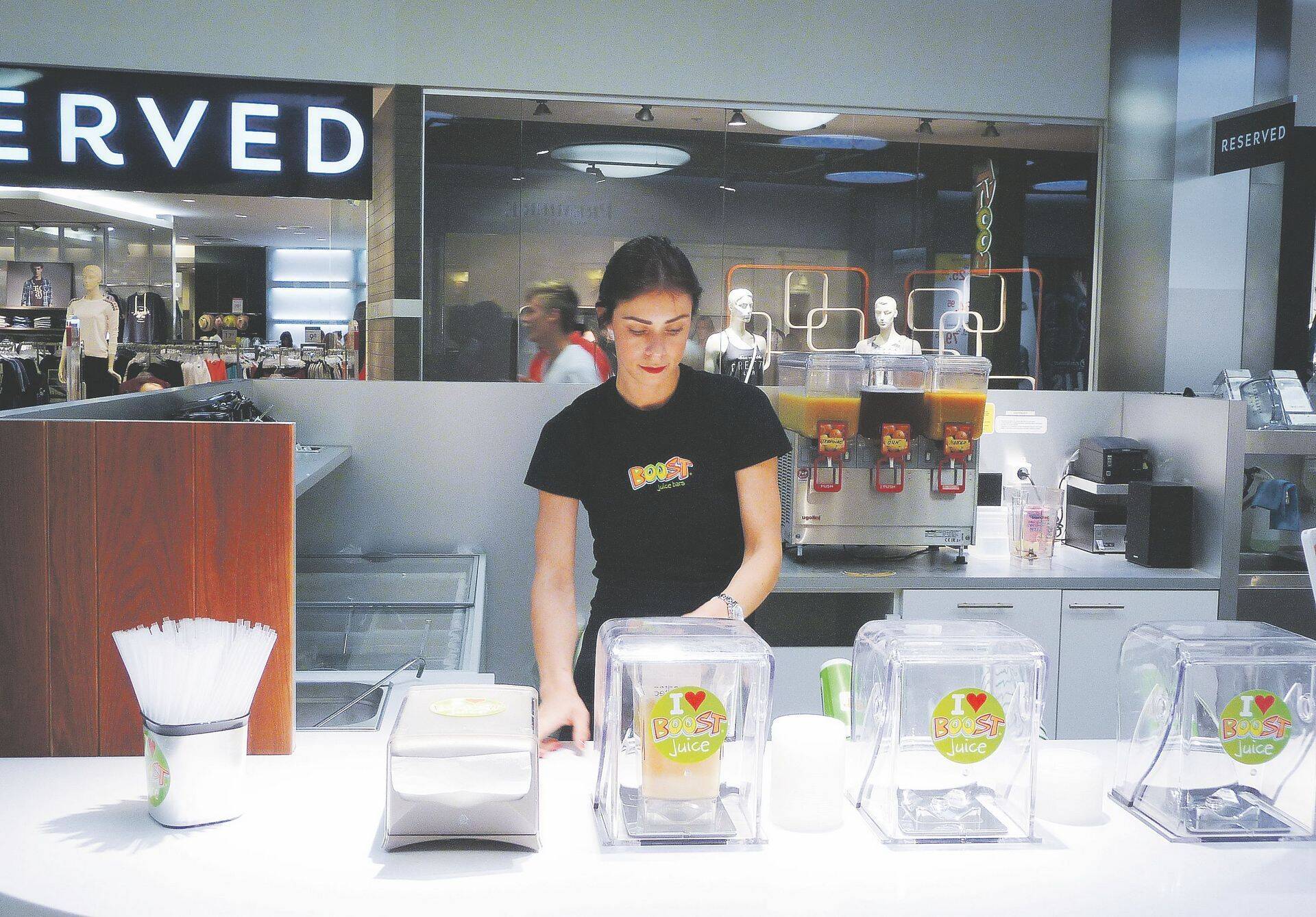 Mahlabaari Boost frantsiisilepinguga Eestisse toonud Maarja Murulaid hindab eriti toote tervislikkust.