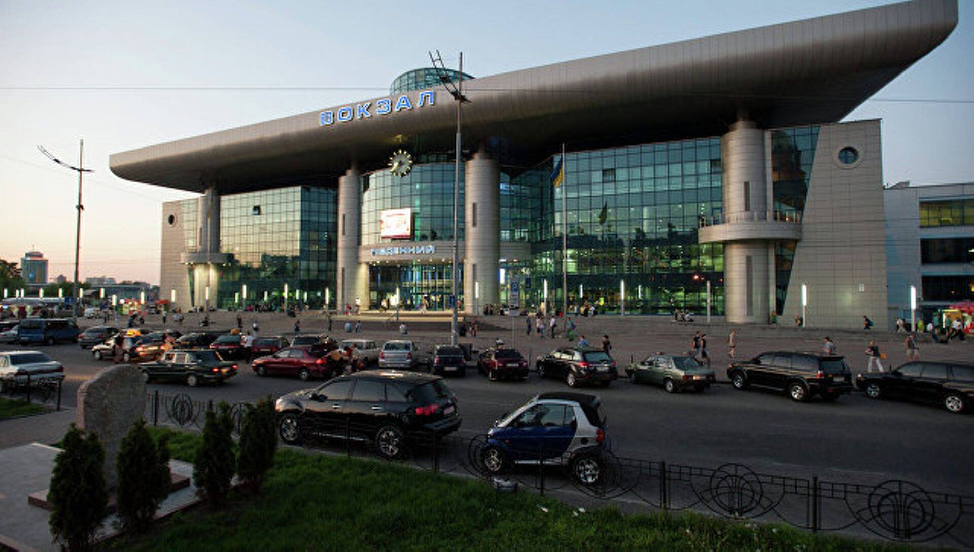 Украина готовится прекратить железнодорожное сообщение с Россией