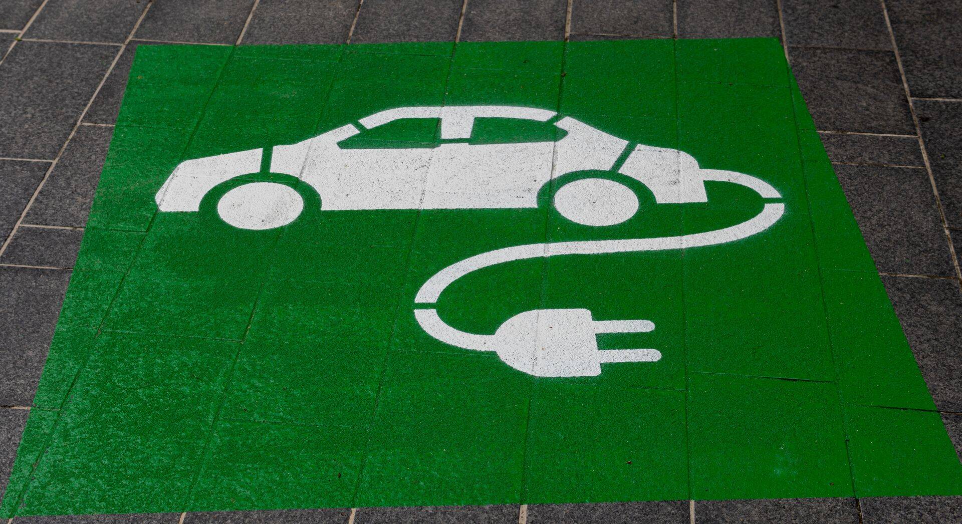 On tähtis põhjalikult läbi mõelda, kuidas elektriautode ja elektriseadmete keskkonnamõju hindama hakatakse.