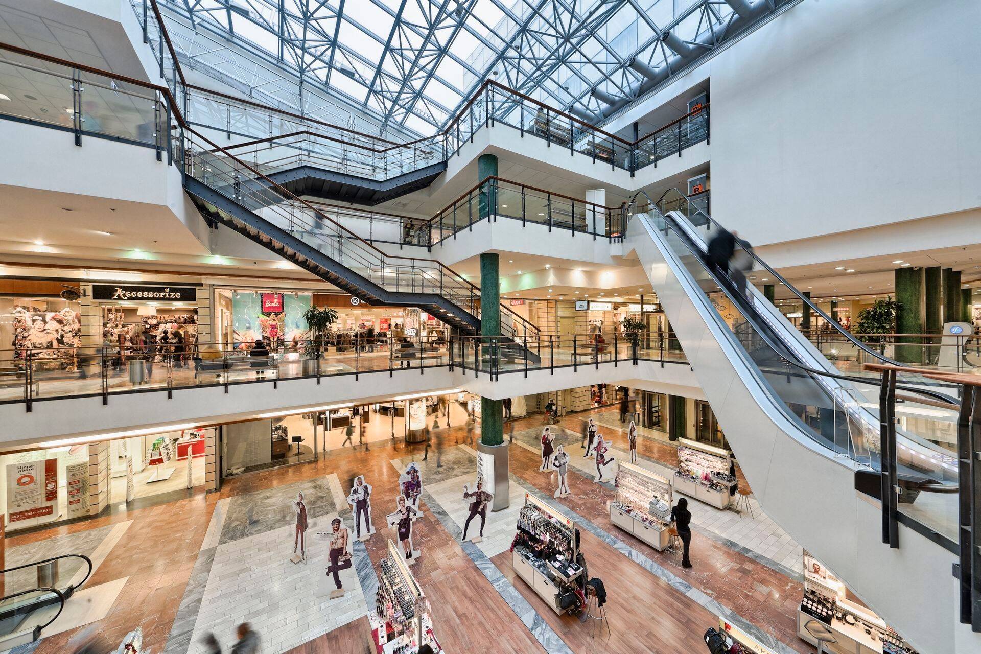 Ettevõtte portfelli kuulub ka Viru Keskus Tallinnas.