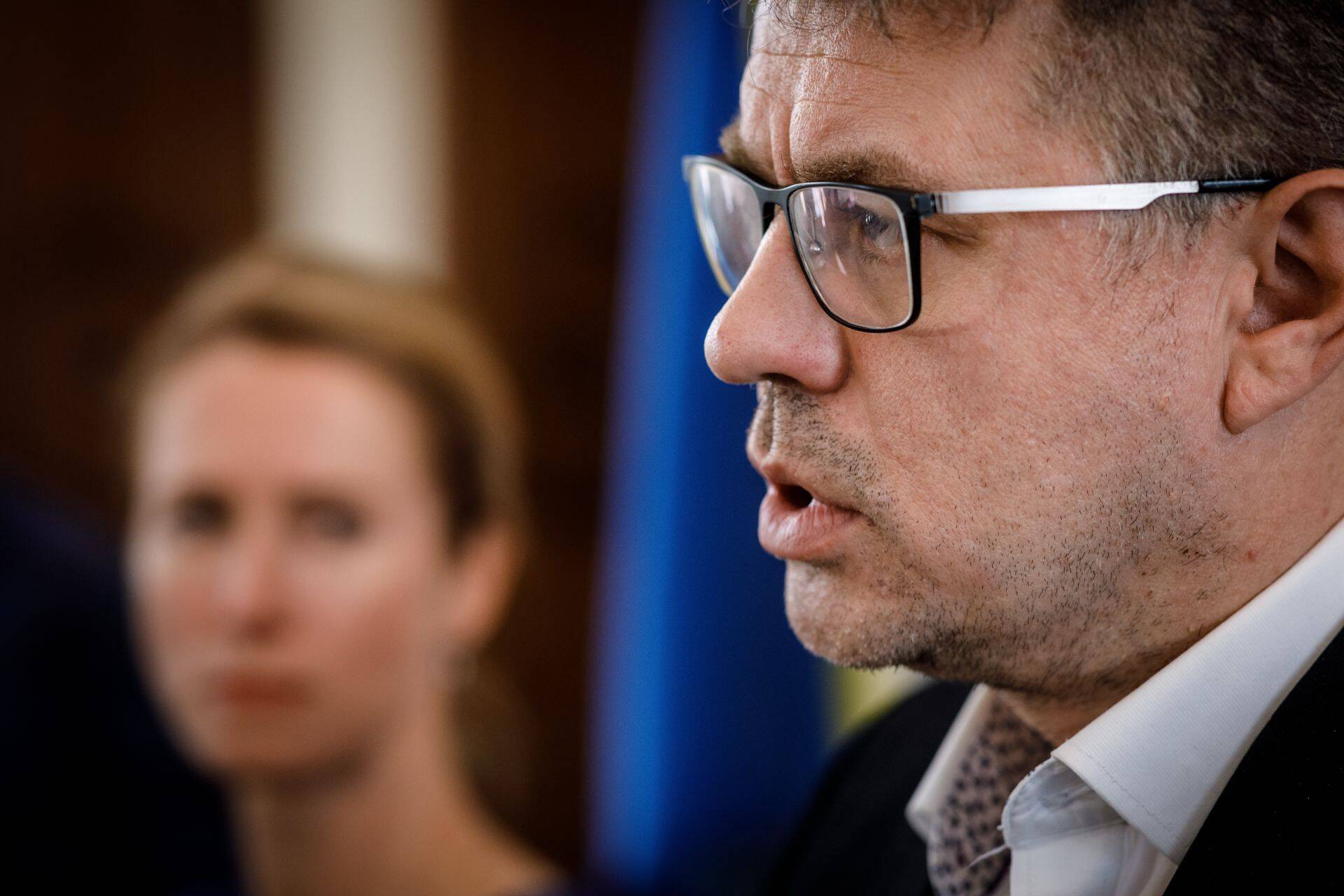 По словам министра иностранных дел Урмаса Рейнсалу, целью является общеевропейский визовый запрет для граждан России.