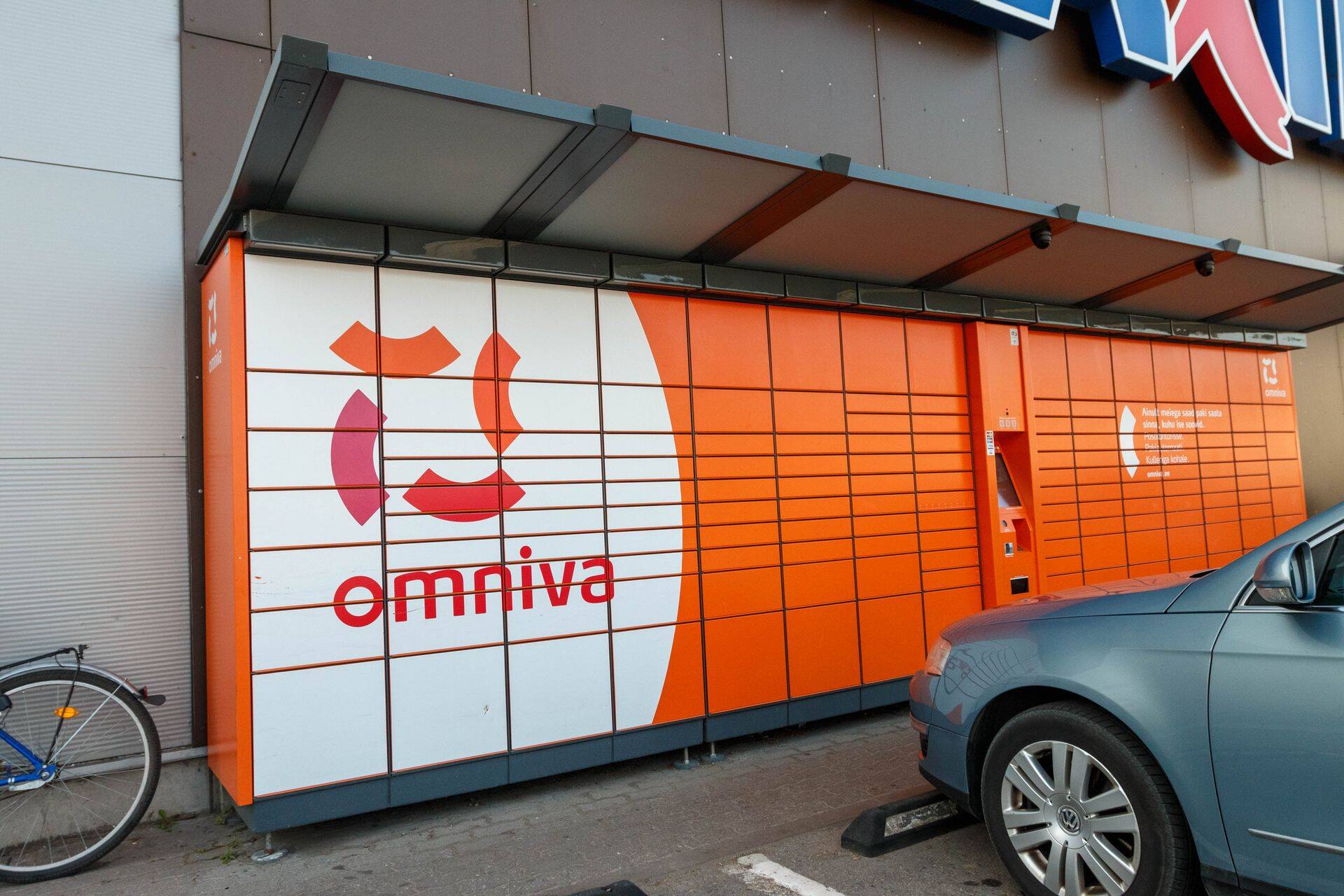 Omniva pakiautomaat.