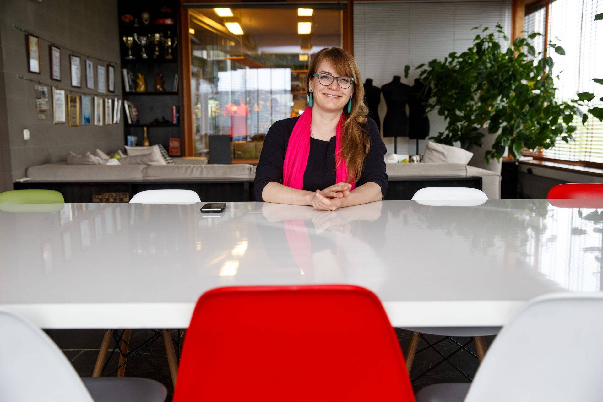 Reet Roos koos Mart Schultsi ja Lauri Luikeriga sai finantsinspektsioonilt loa luua Eesti esimene hedge-fond KRR Funds.