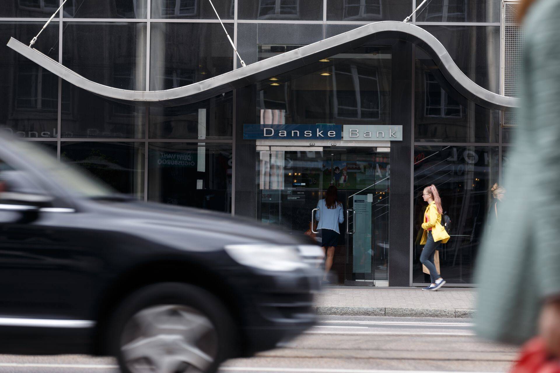 Danske Banki Eesti haru kontorist voolas läbi sadu miljardeid kahtlast raha.