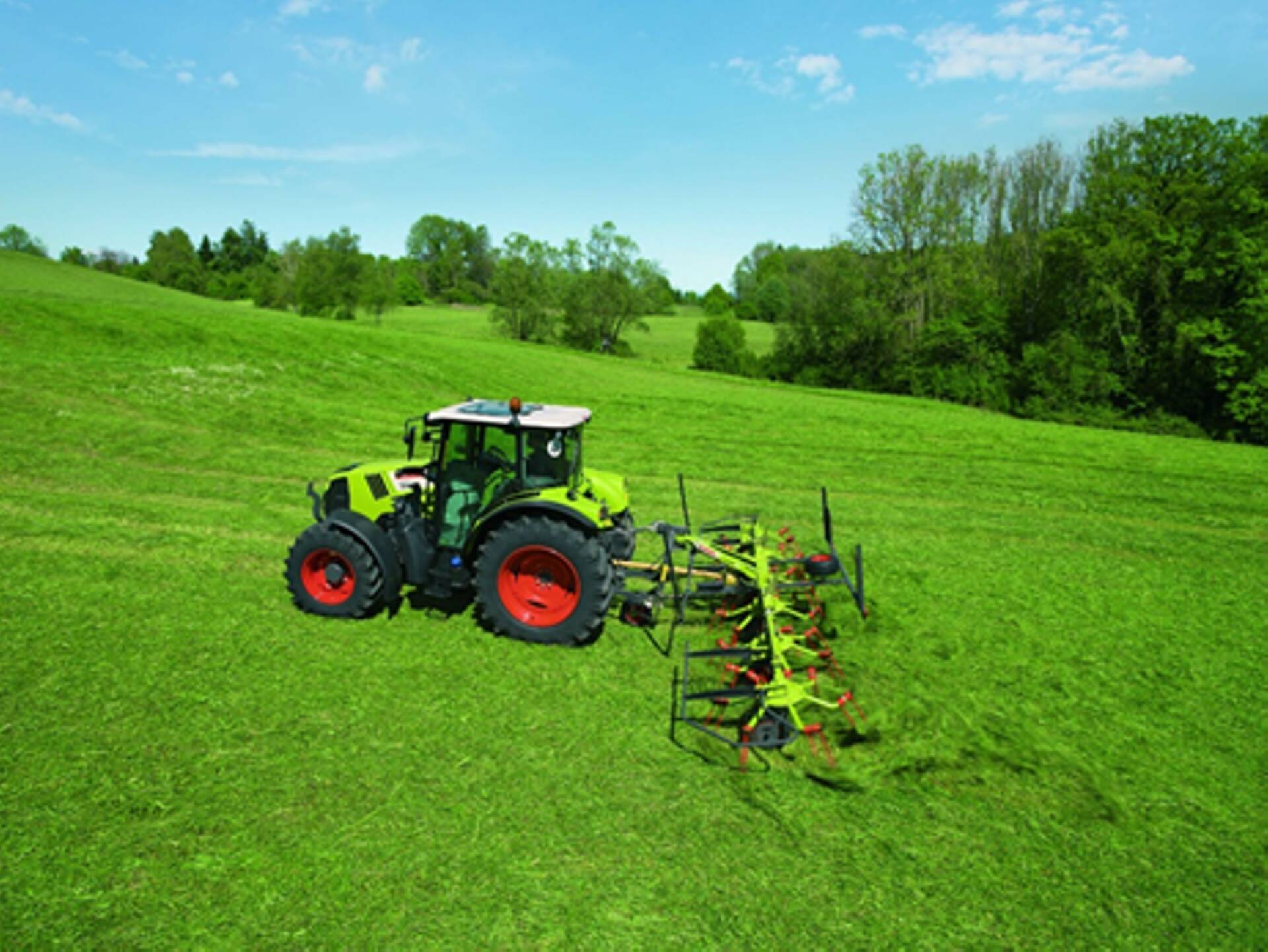 CLAAS esitleb uusi kaaruteid: VOLTO 65