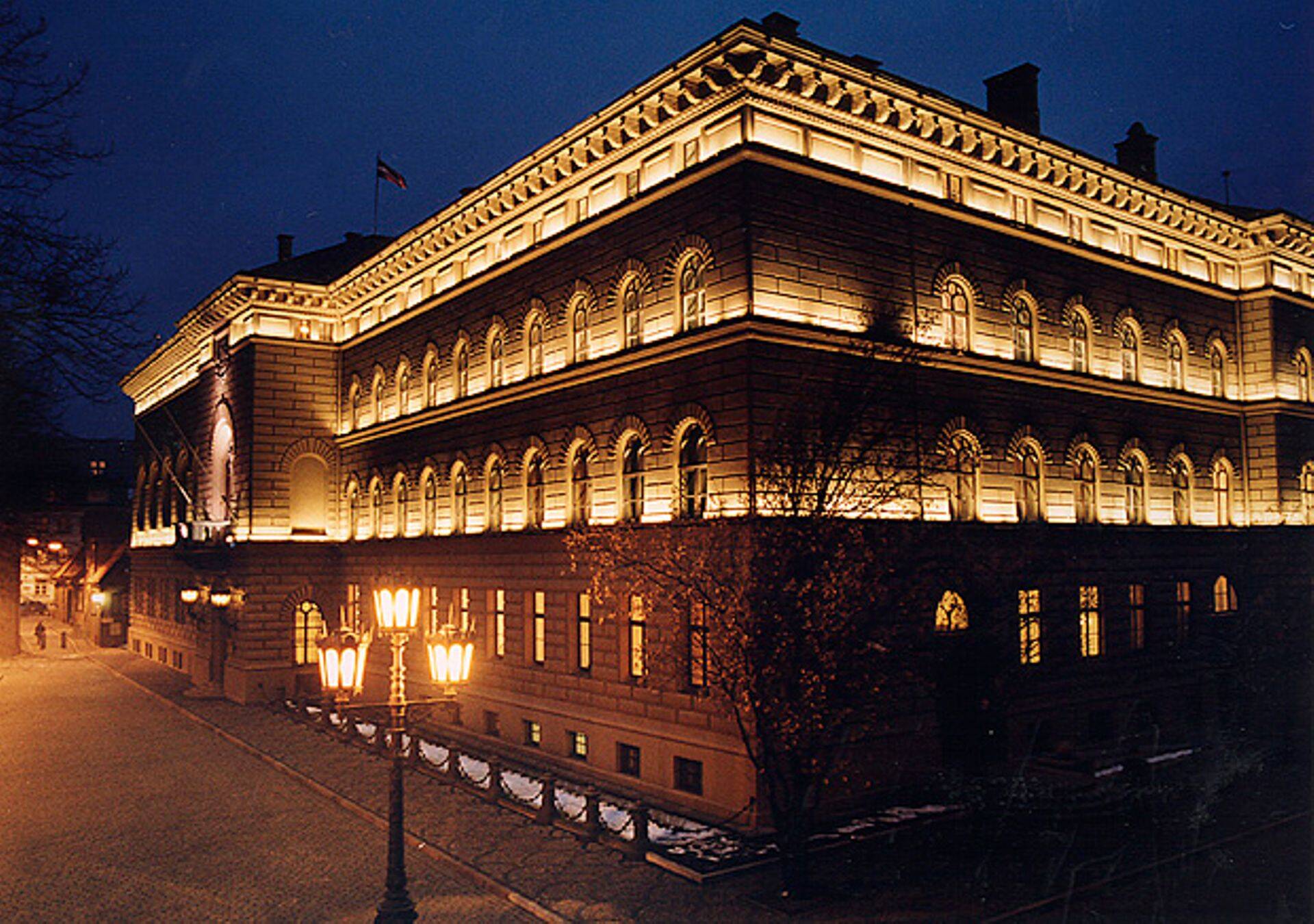 Hiljuti ametisse vannutatud Läti valitsus on valmis ülebaltilise taristutariifide kehtestamisega edasi minema, et pidurdada Vene elektri ebavõrdset konkurentsi