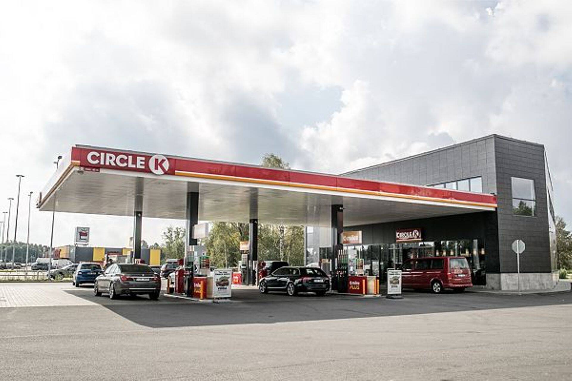 Доход от продаж Circle K увеличился за год на 20%