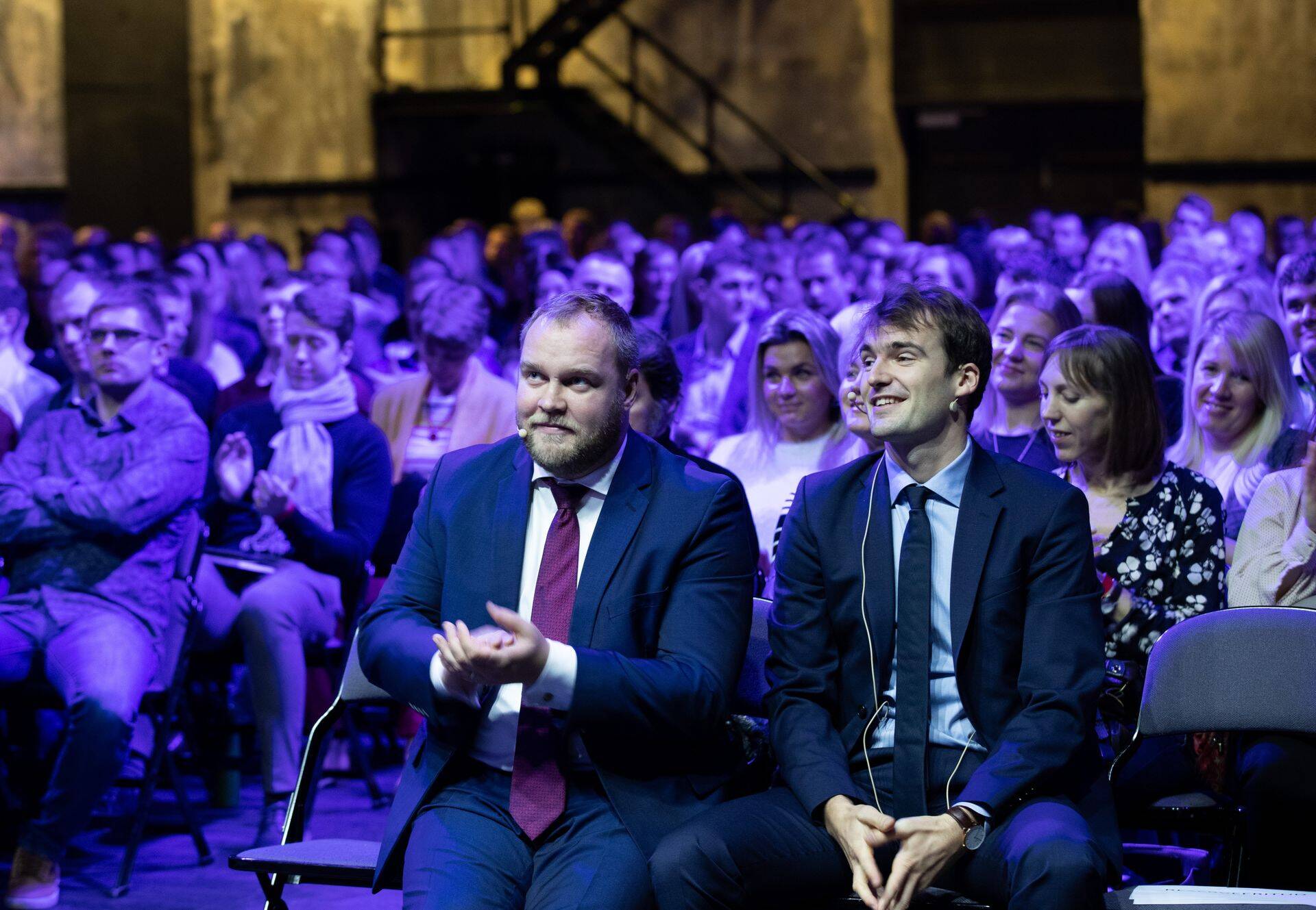 LHV portfellihaldurid Kaius Kiivramees ja Mikk Taras.
