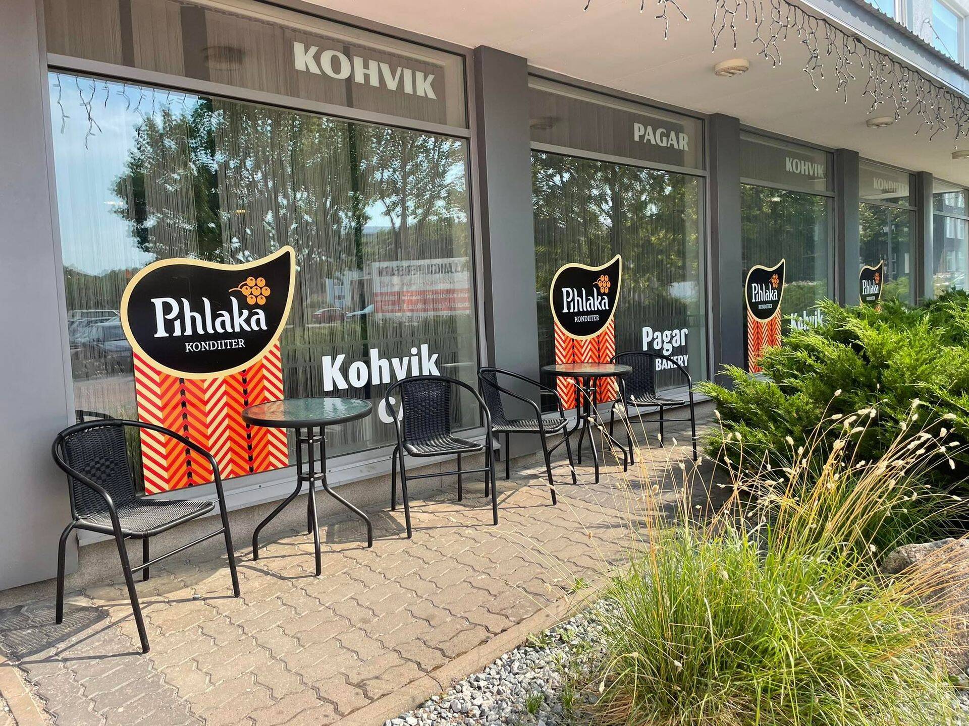 Pihlaka AS suutis 2021. aastal kasvatada käivet ja kasumit. Samuti kerkis ettevõttes pisut töötajate palk.