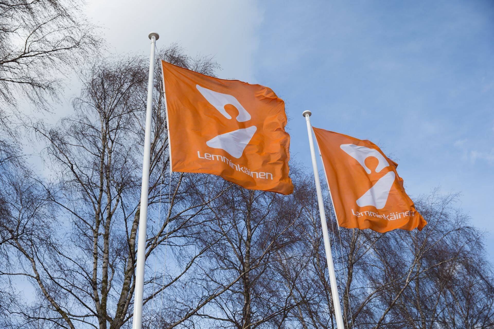 Lemminkäinen ühineb YITiga.