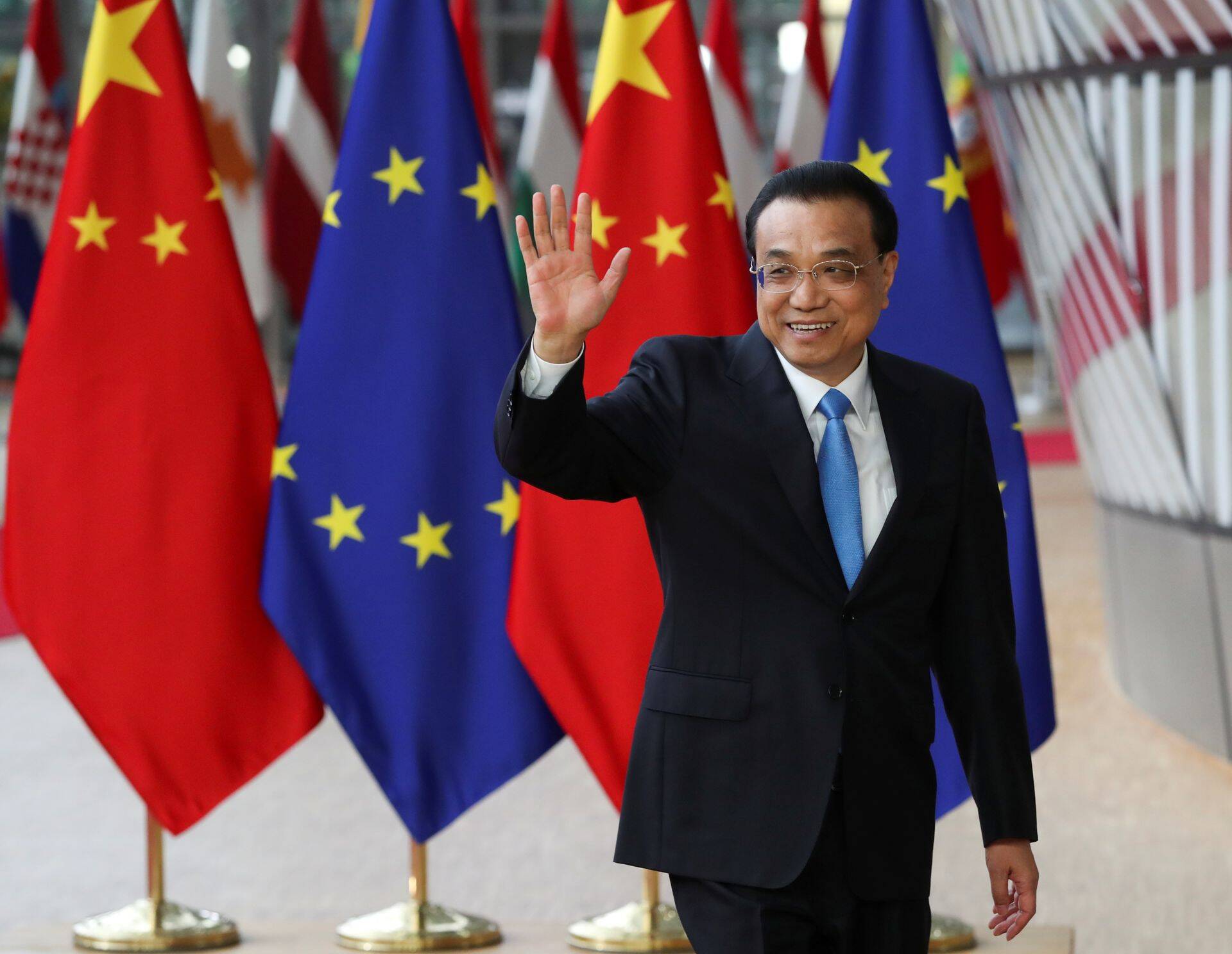 Hiina peaminister Li Keqiang täna Belgias Brüsselis toimunud Euroopa Liidu ja Hiina tippkohtumisel. Paari nädala eest tegi Euroopas ringreisi Hiina president Xi Jinping.