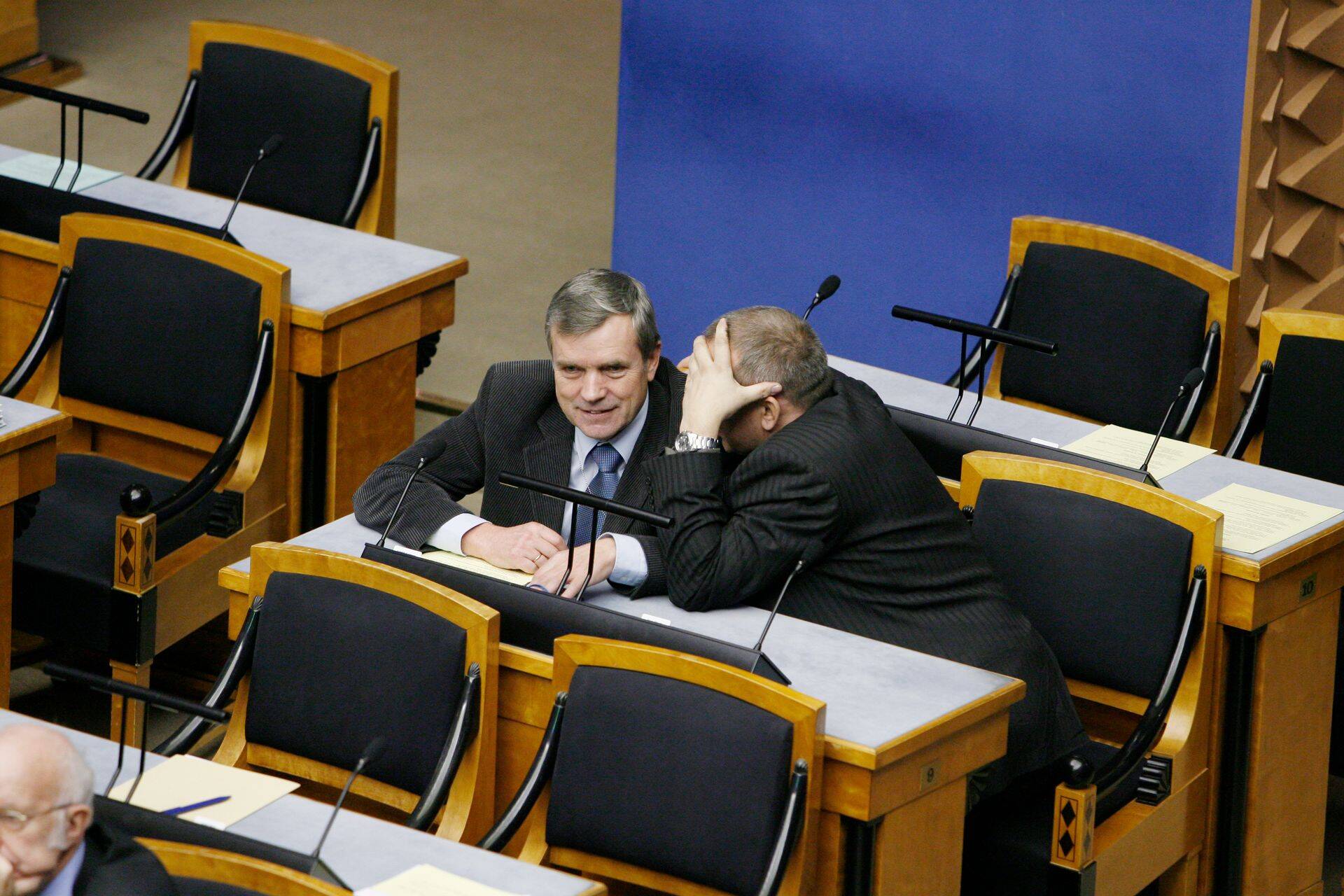 Lembit Kaljuvee ja Aivar Riisalu riigikogus 2007. aastal