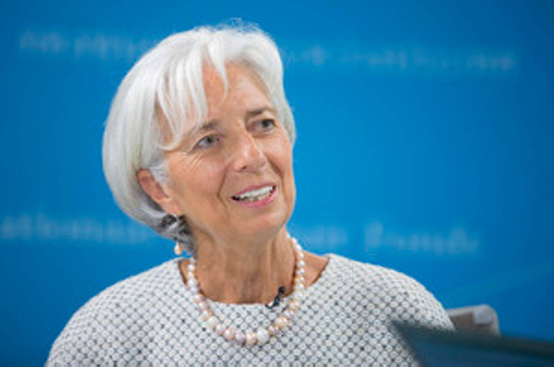 IMFi juhi Christine Lagarde'i arvates on veel vara negatiivsete intresside mõju hinnata.