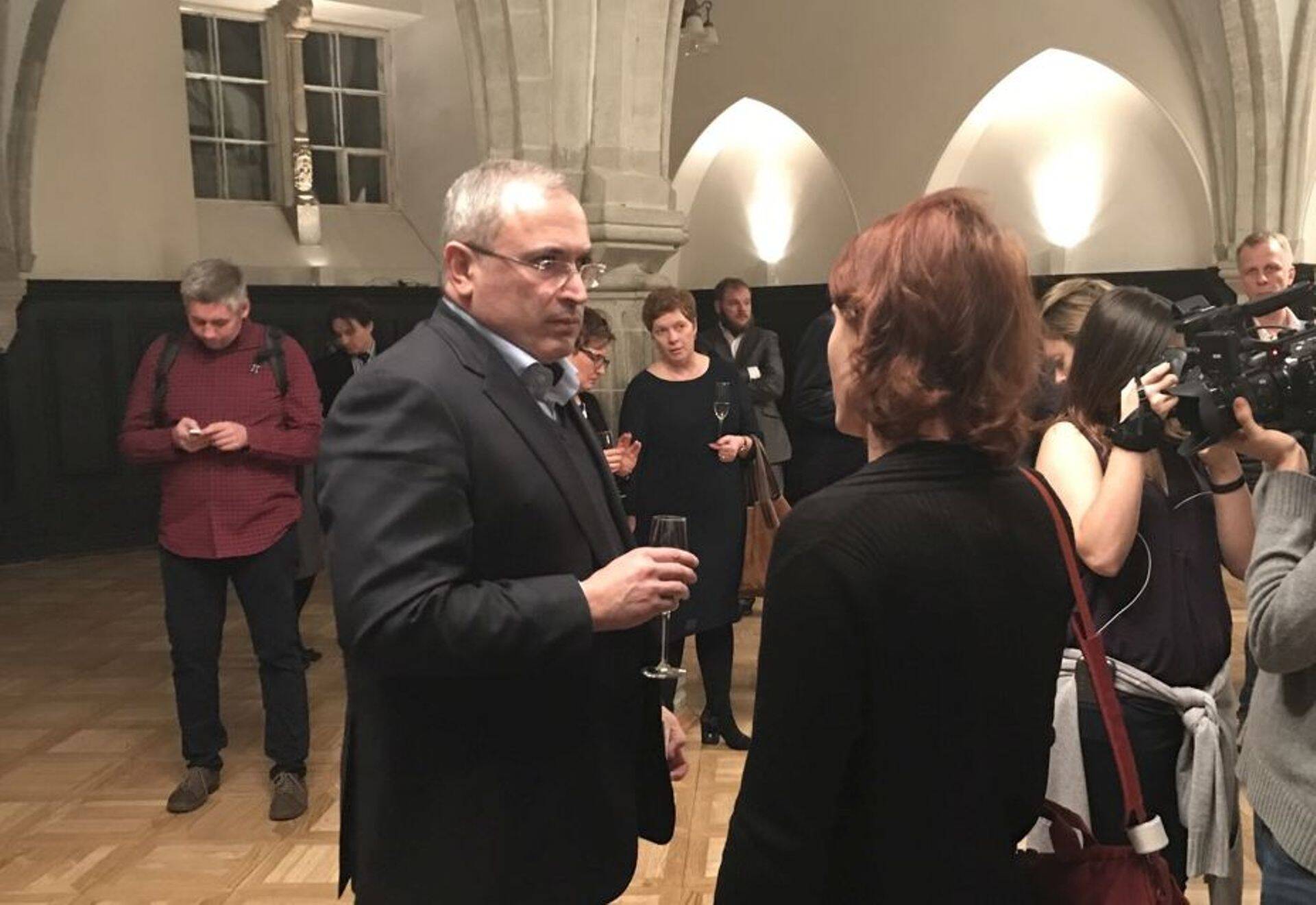 Mihhail Hodorkovski Tallinnas Mustpeade majas