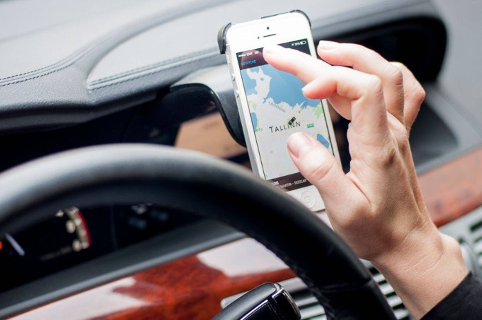 Uberi app Tallinnas sõitmiseks.