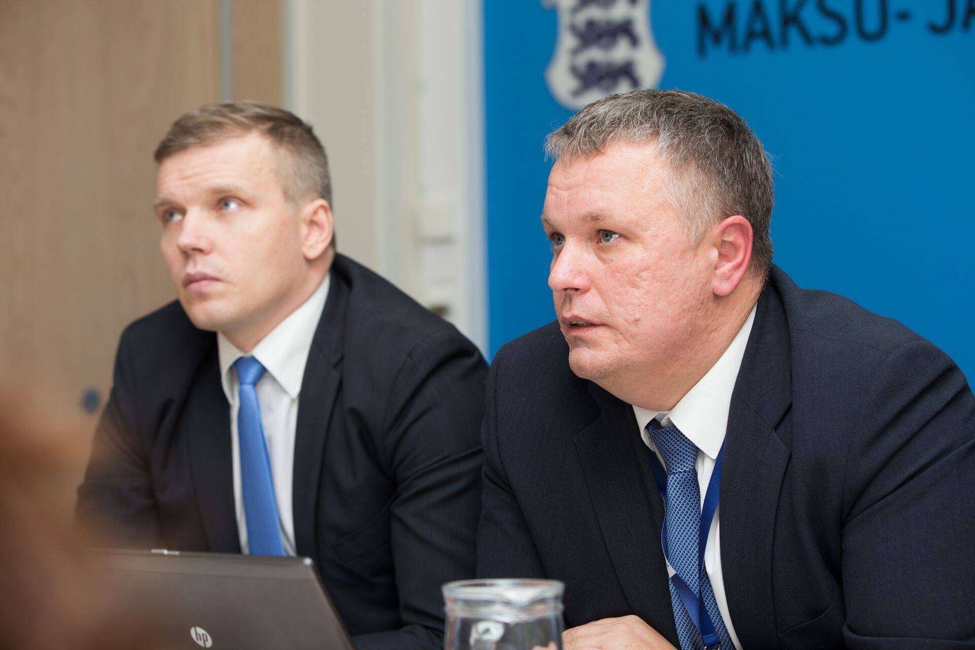 MTA peadirektor Marek Helm ja peadirektori asetäitja Egon Veermäe