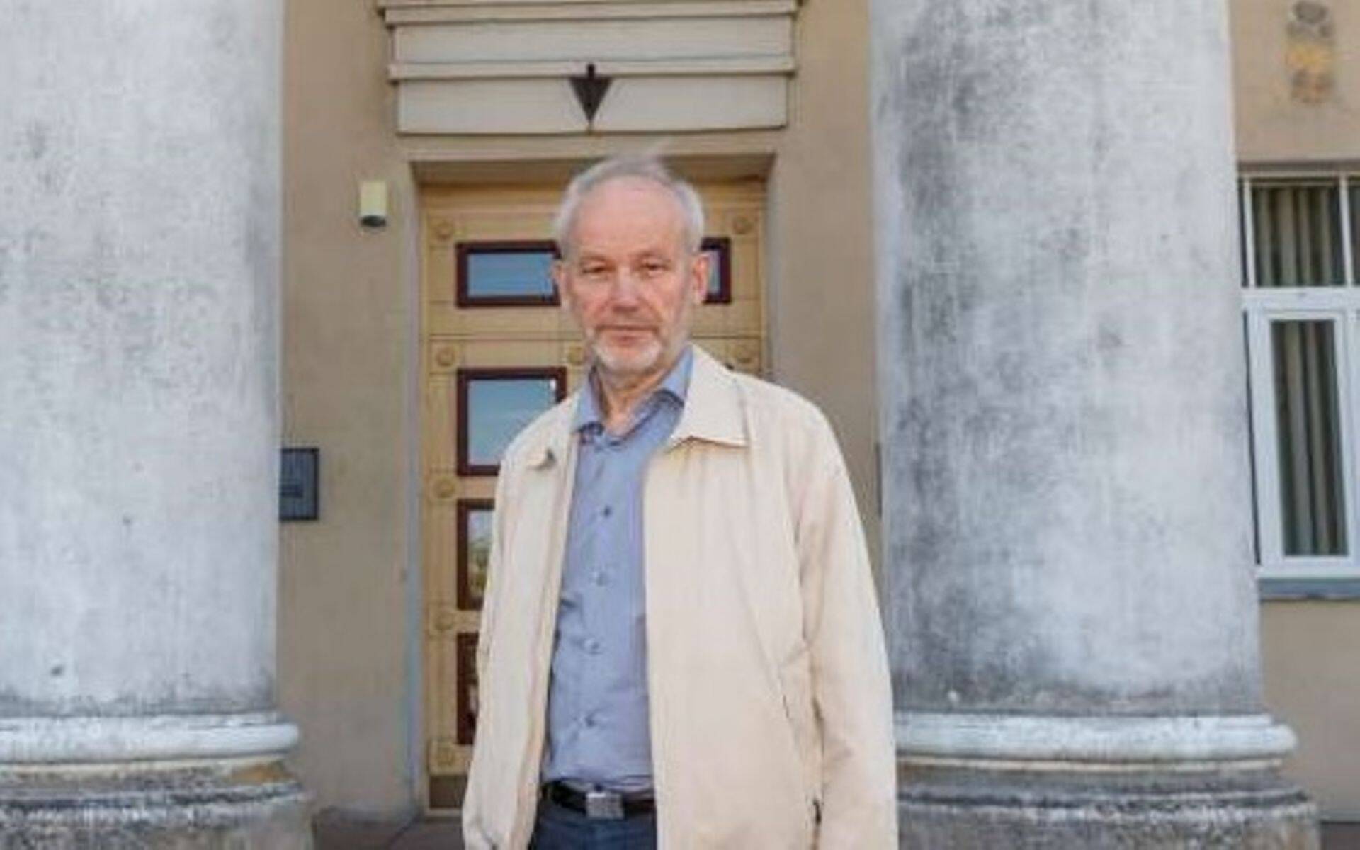 Vabaerakonna esimees Kaul Nurm näeb oma esimese ülesandena Vabaerakonna meeskond paika saada.