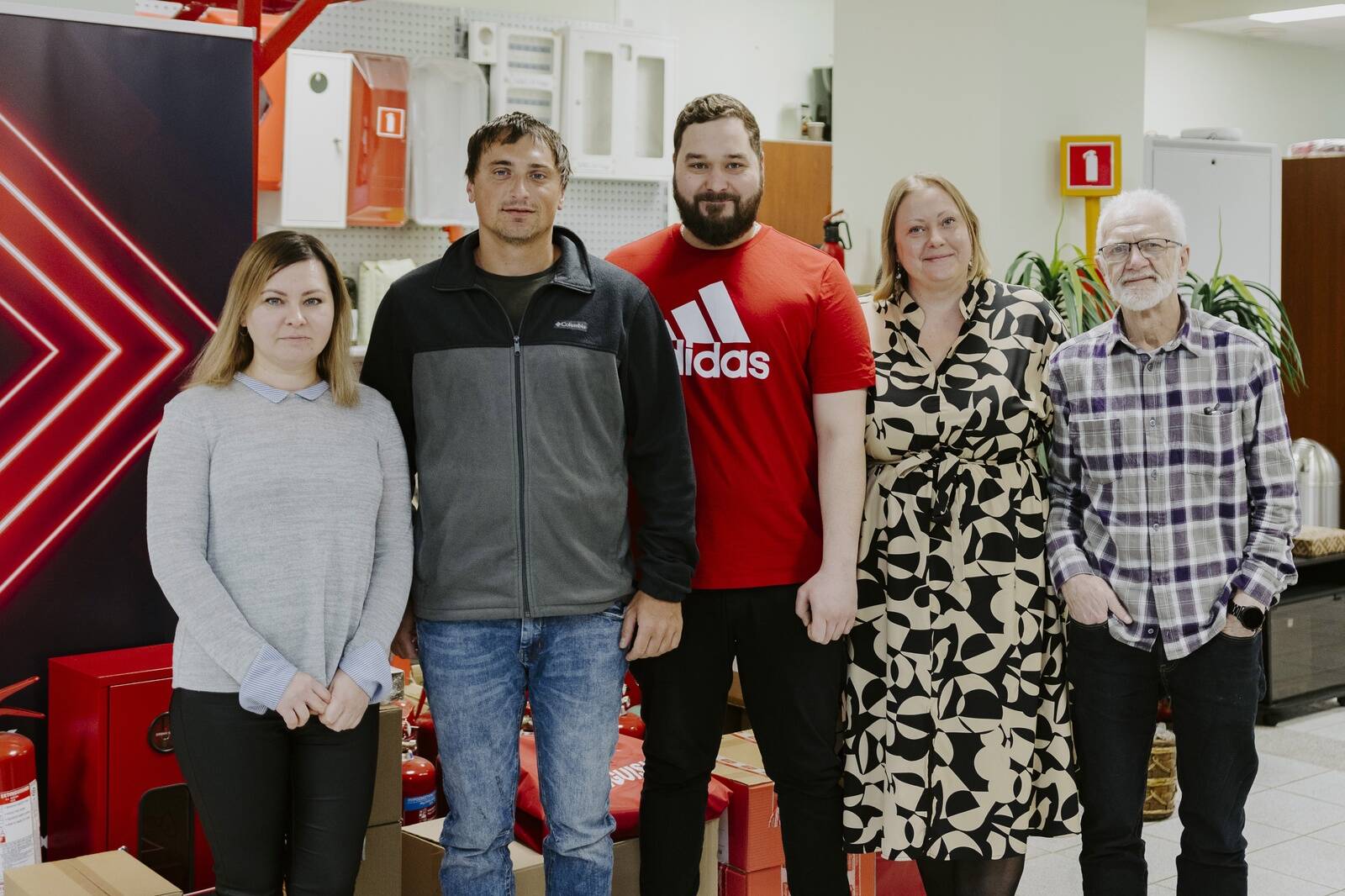 Firma projekteerijad Olga Ivanova, Vitali Povietkin, Nikita Grušin, Irina Beleva, Juri Maksimov. Firetekis töötab kokku 56 suure erialase kogemusega inimest.