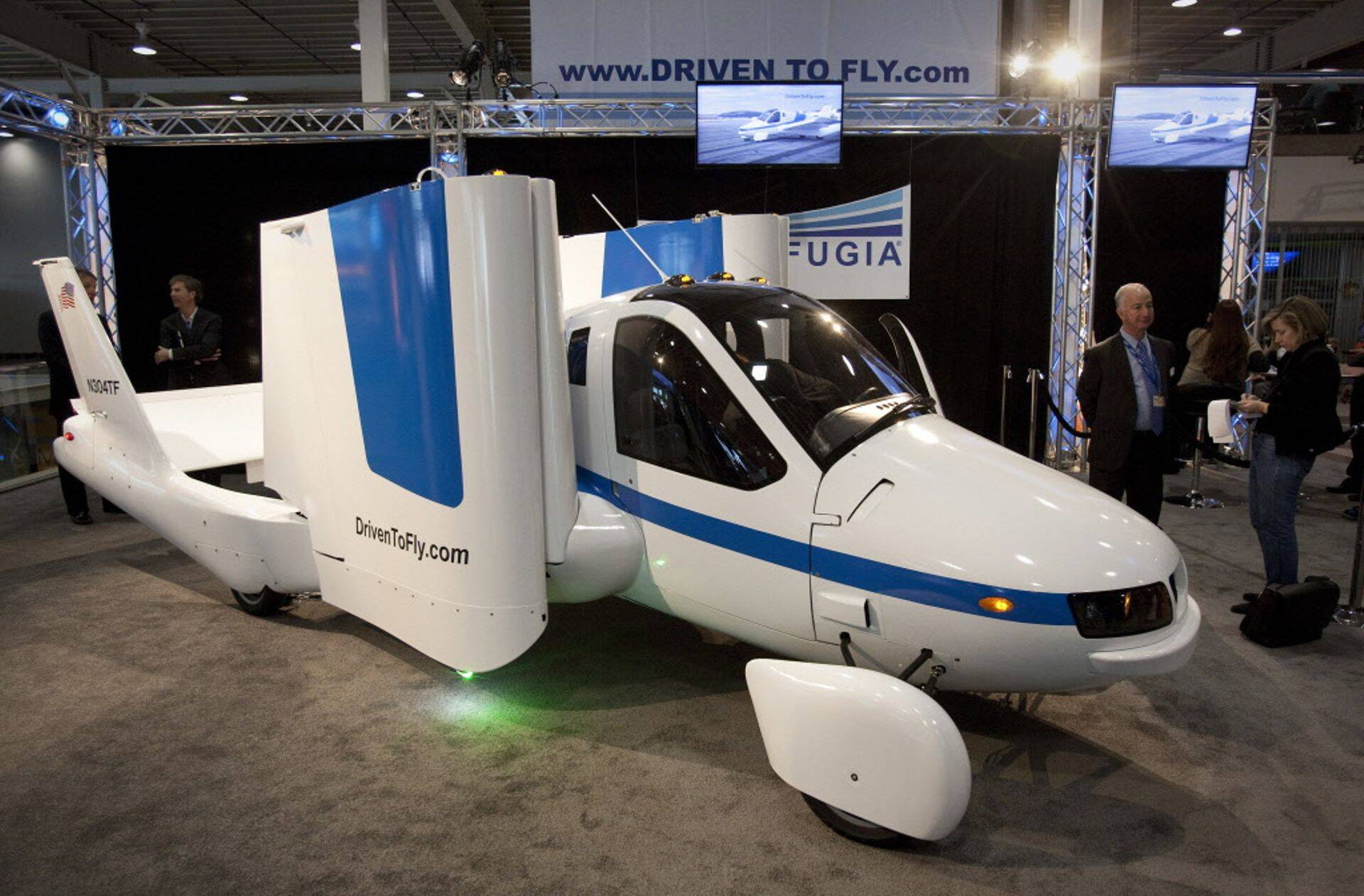 Terrafugia lendav auto.