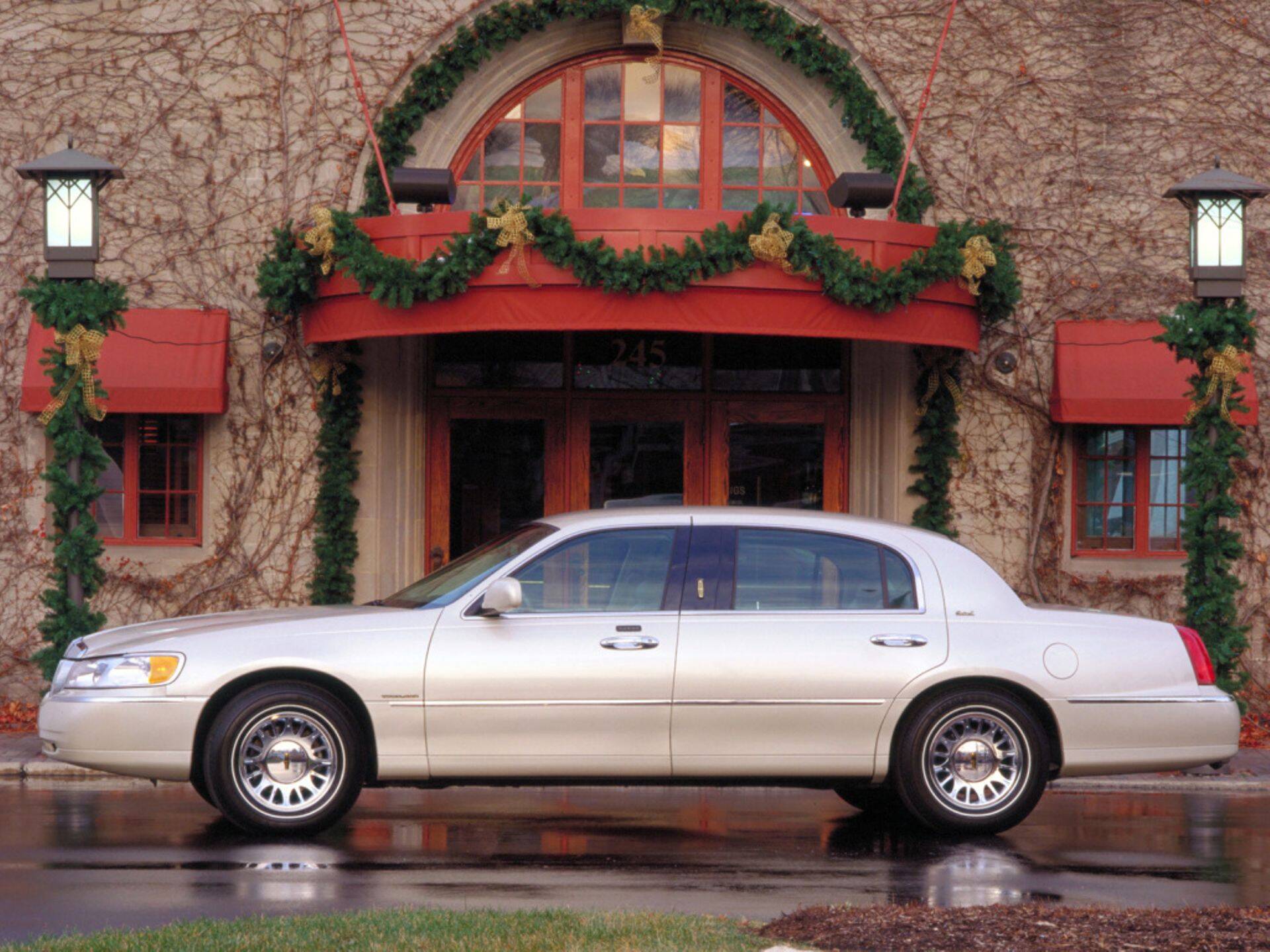 Lincoln Town Car