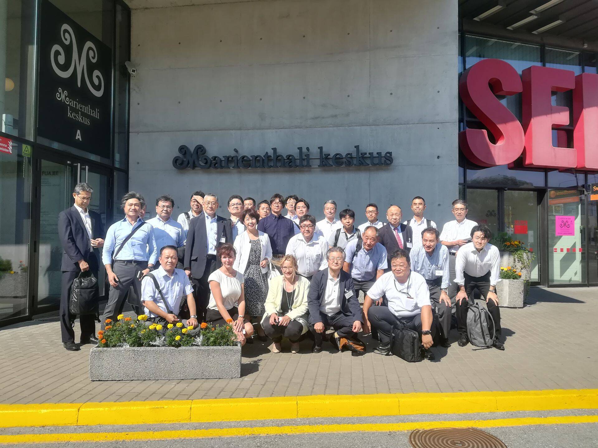 Huvitavaks kogemuseks peavad Amello töötajad ka sellesuvist 28-liikmelise raamatupidajate ja finantssektoris töötavate jaapanlaste delegatsiooni (Japan Creative Management Association) külaskäiku.