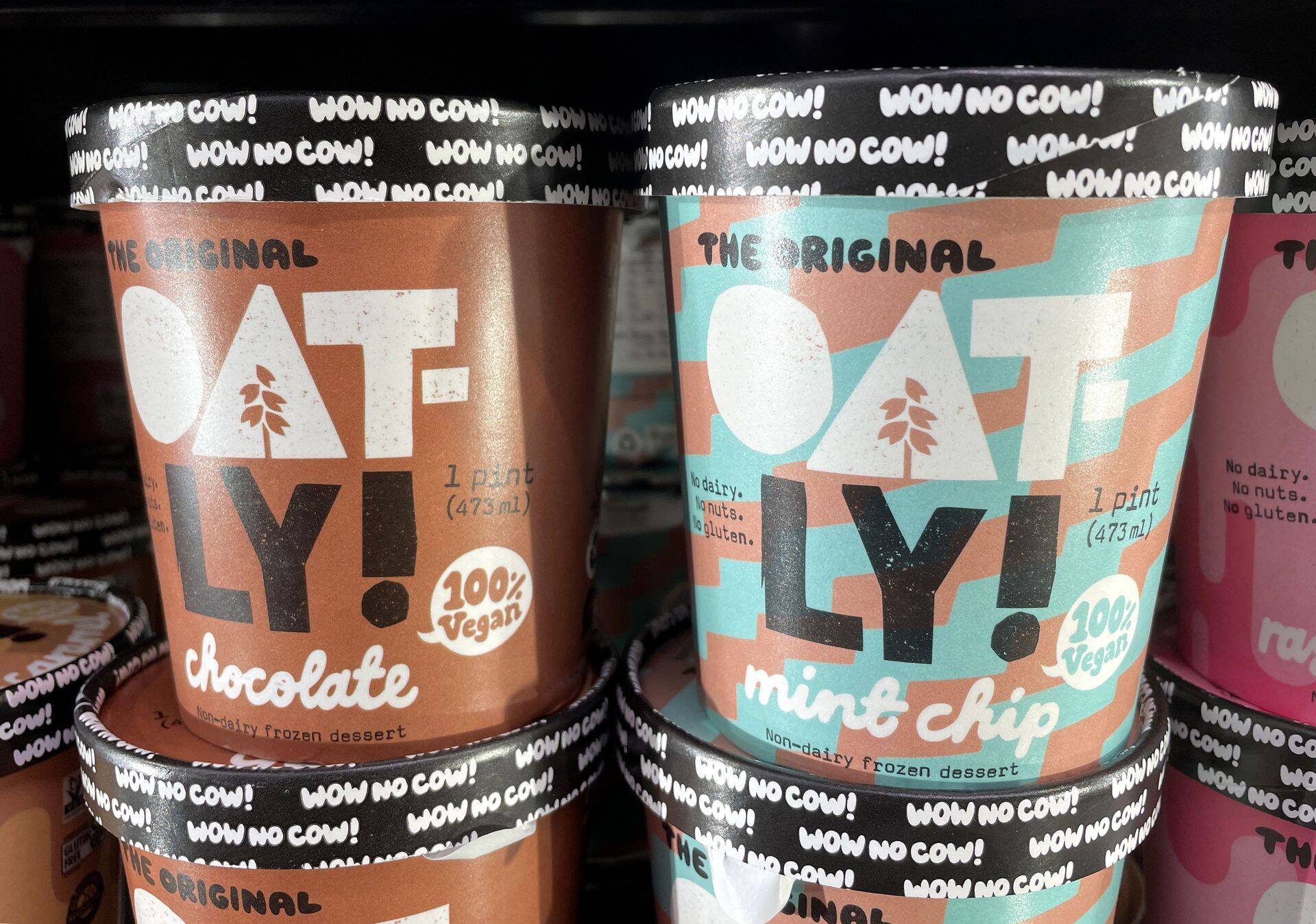 Oatly auzu piens