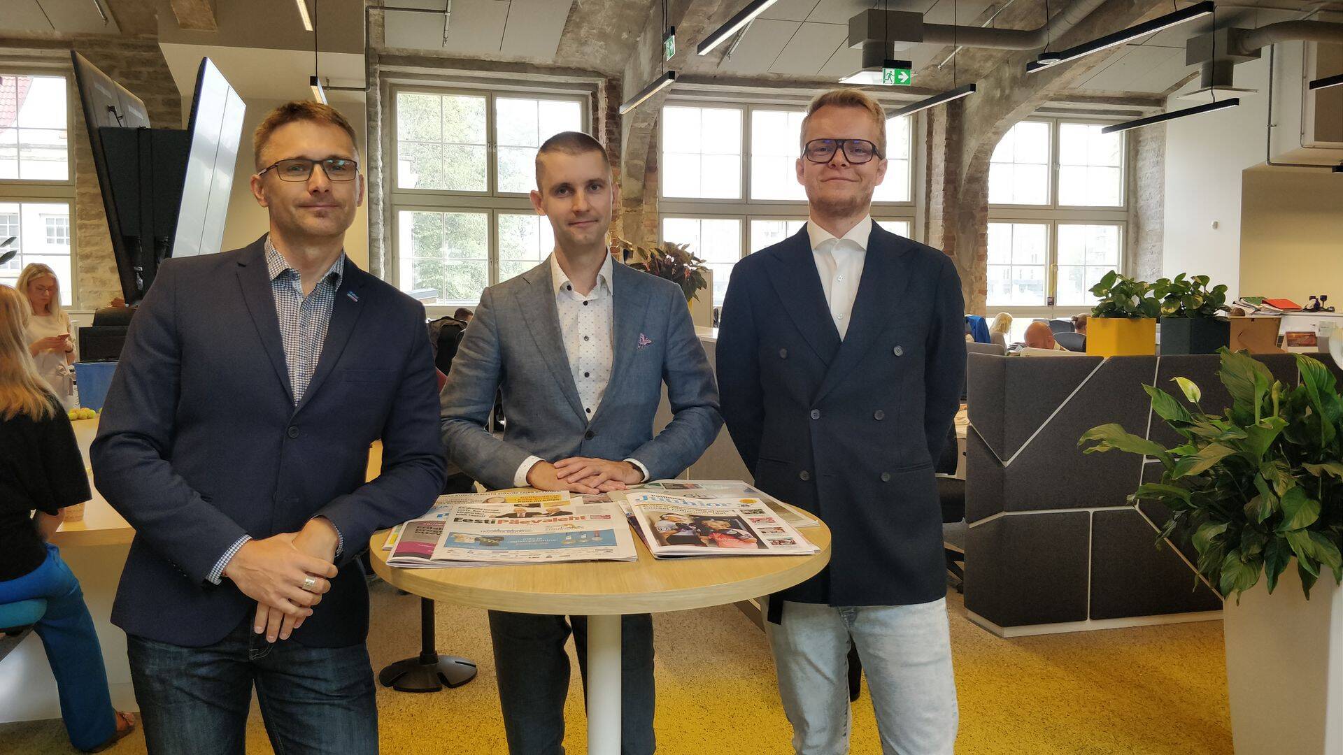 Margus Tinno, saatejuht Art Lukas ja Silver Hage