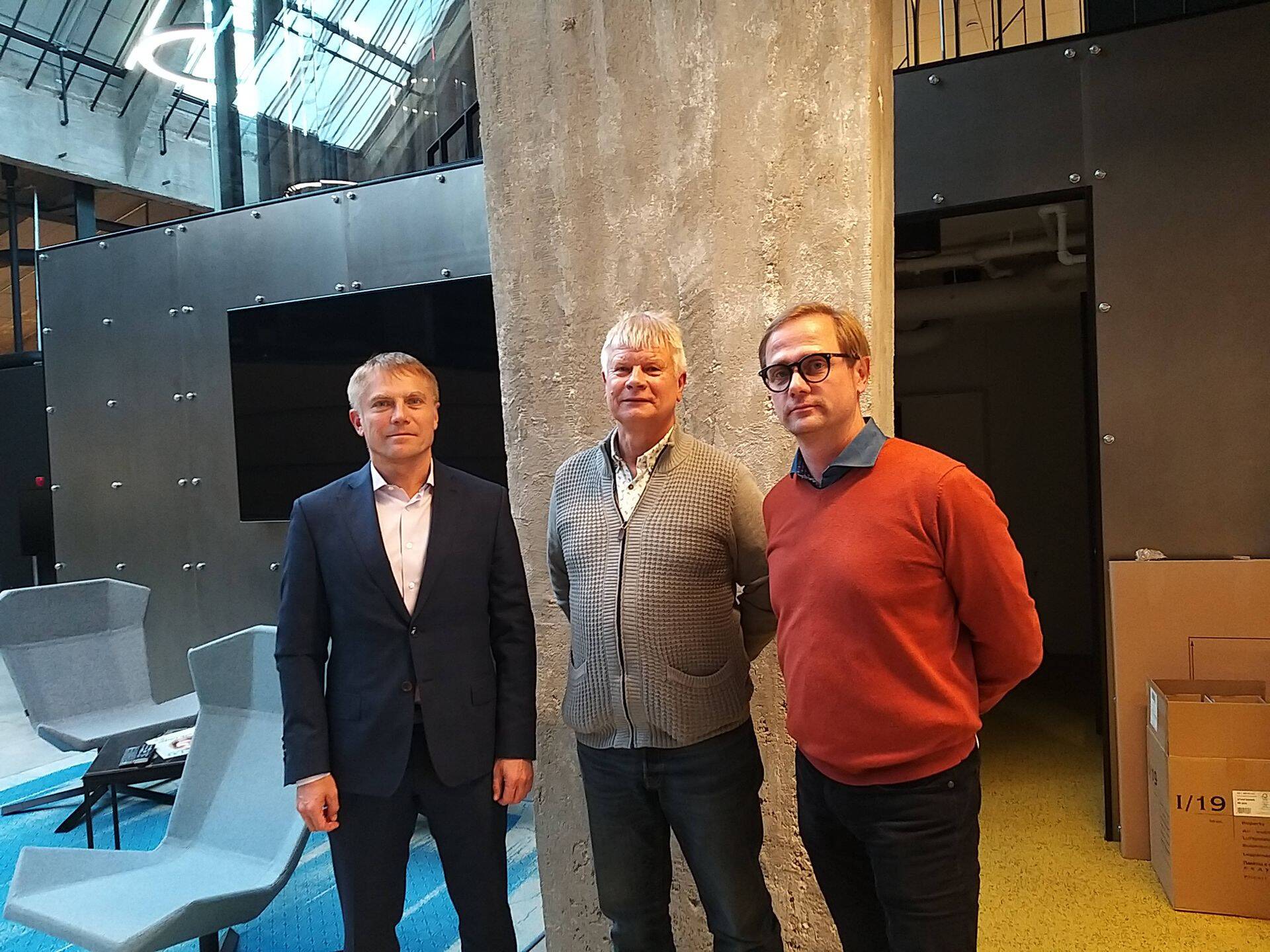 KPMG partner ja audiitor Eero Kaup, Ermeesia OÜ juhatuse liige Priit Laug ning Pesuekspert OÜ juht Tiit Jürmann.