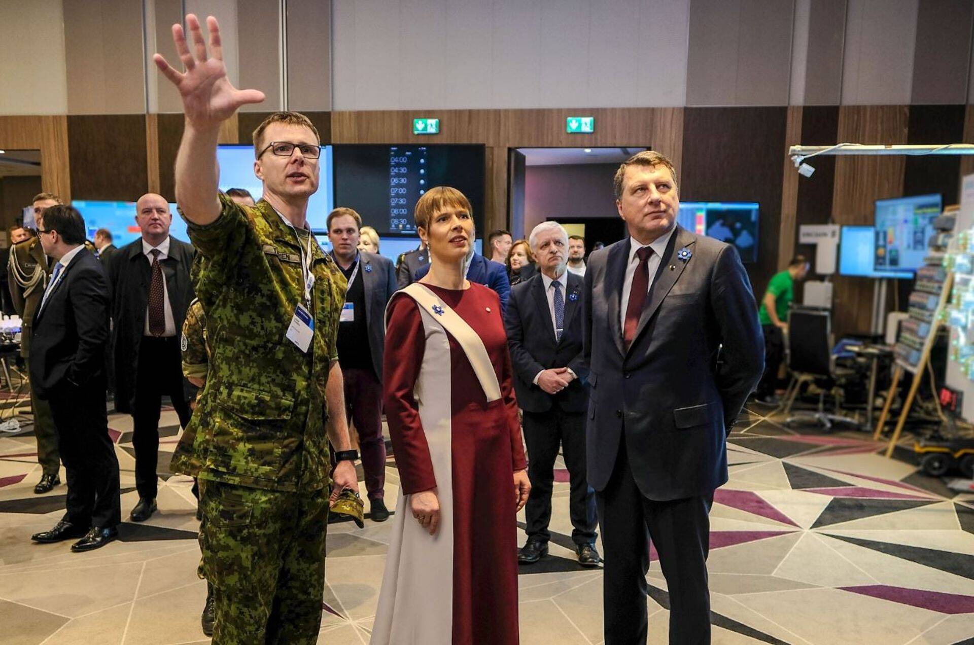 Locked Shieldsi külastas ka president Kersti Kaljulaid koos Läti riigipea Raimonds Vējonisega.