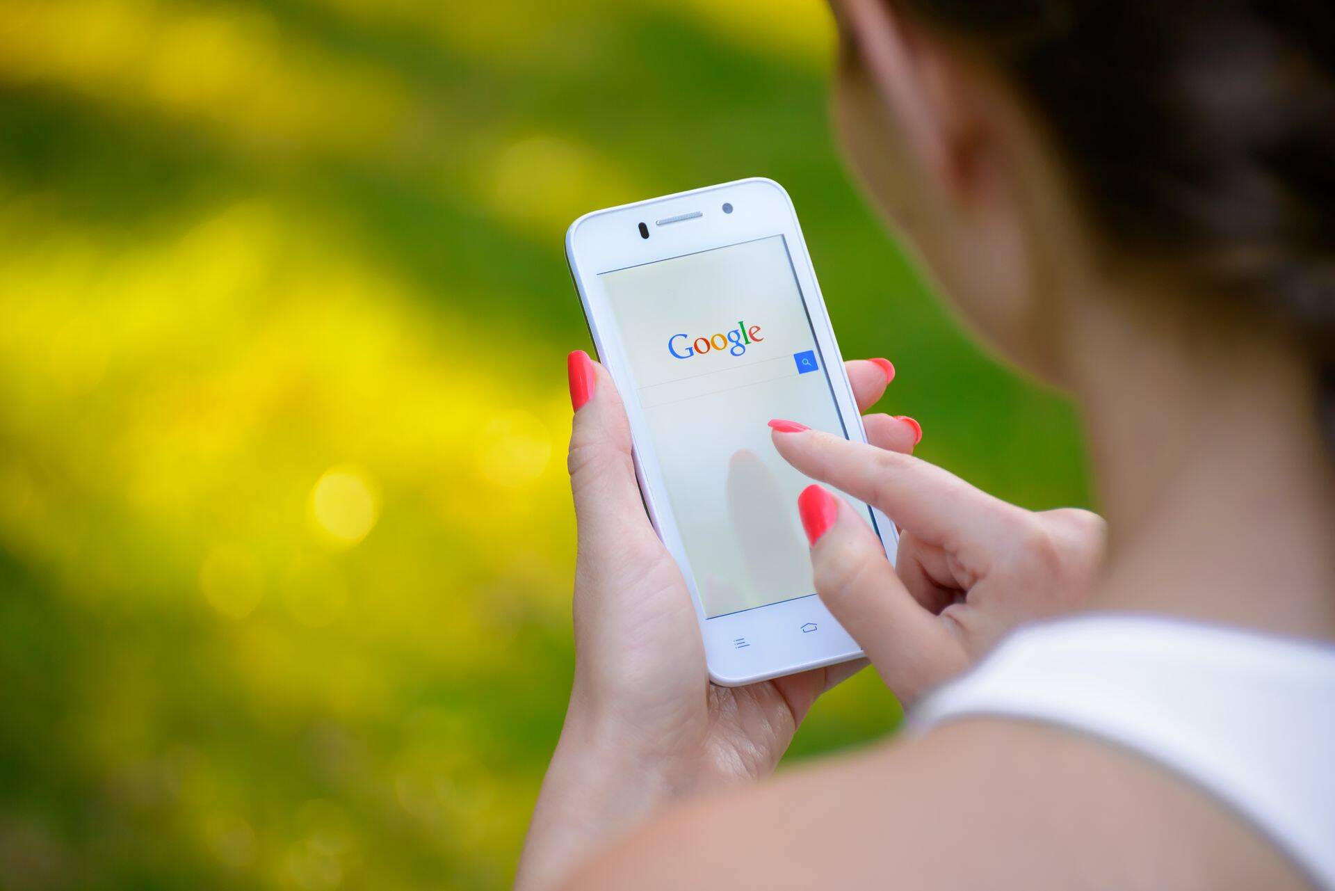 Erinevate poliitiliste vaadetega Google'i kasutajad saavad erinevaid otsingutulemusi.