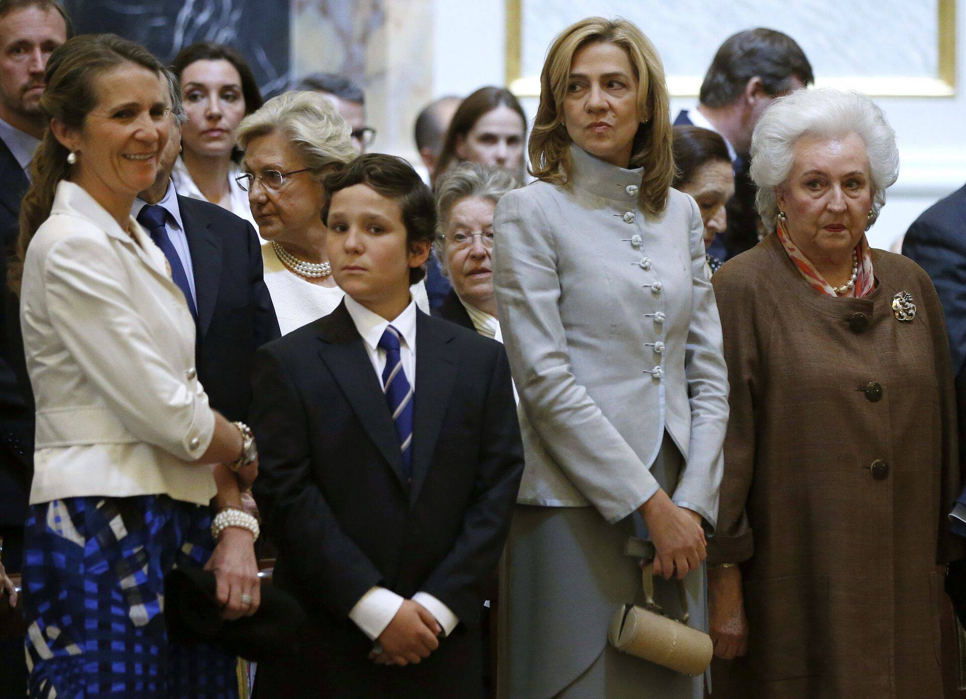 Hispaania printsess Elena, tema poeg Juan Froilan, printsess Cristina ning kuninga õde, Infanta Pilar de Borbon.