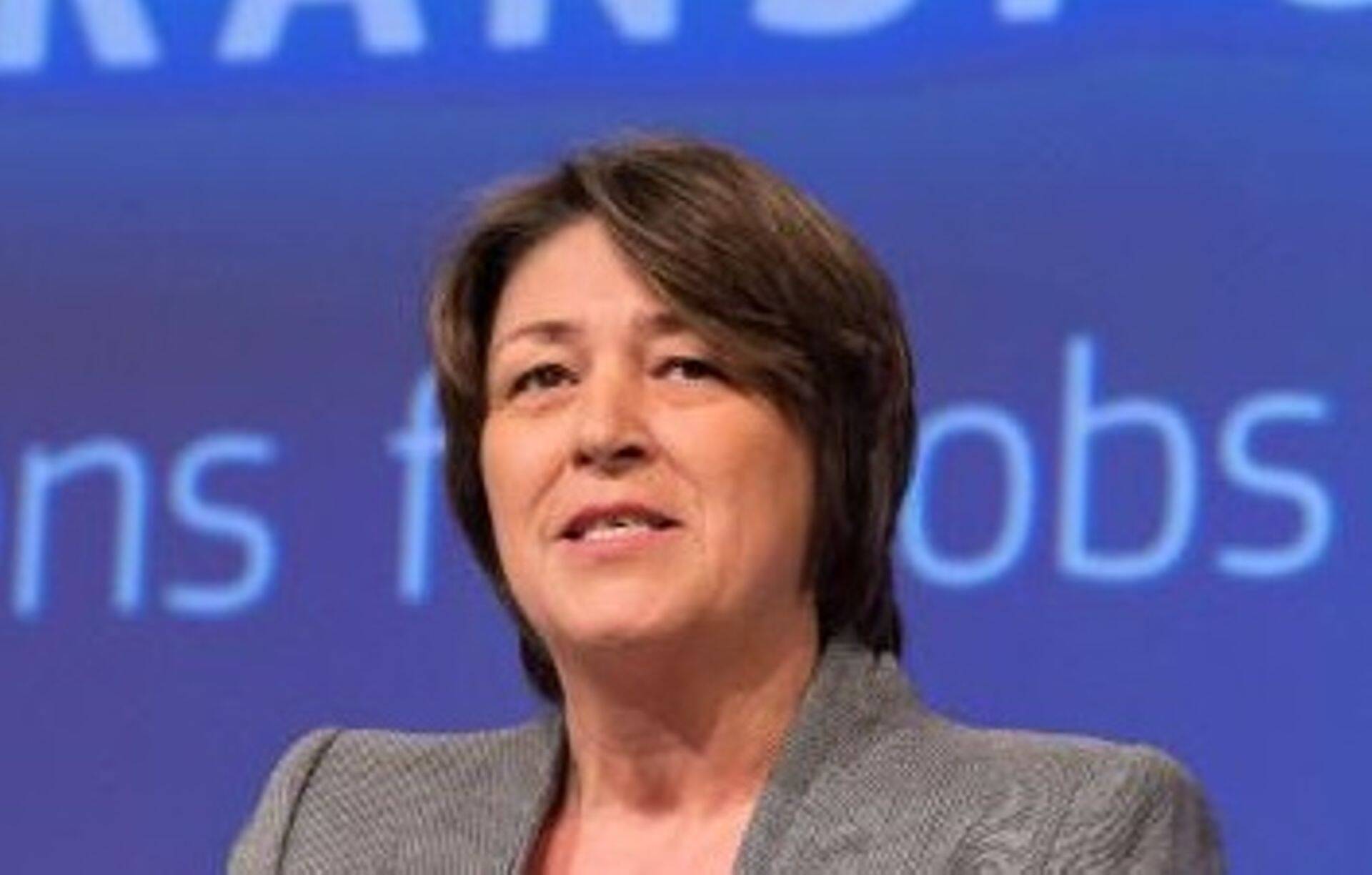Euroopa Komisjoni transpordivolinik Violeta Bulc.