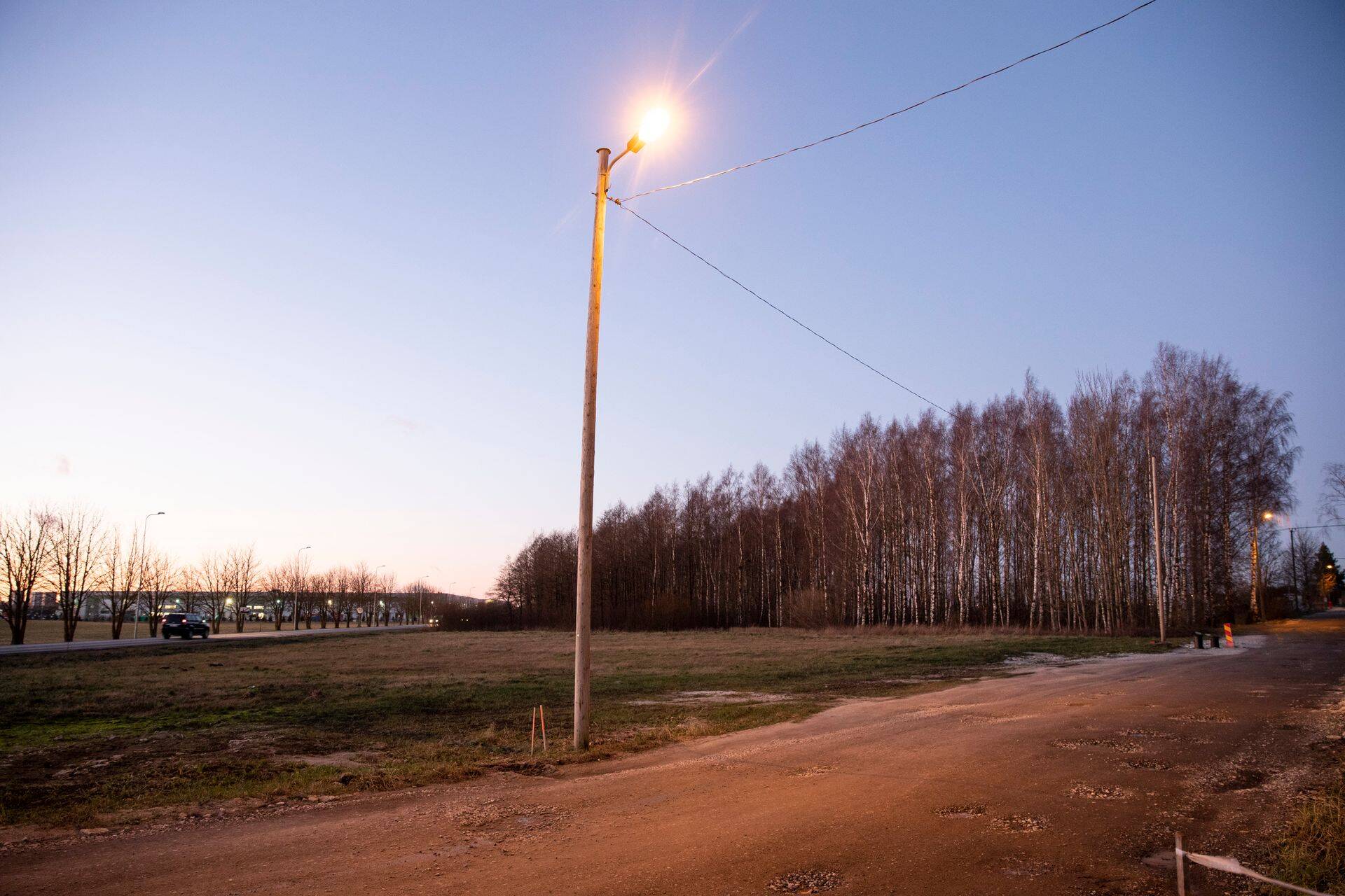 Kristjan Sillaga seotud arendus Kastanikodud Loo asulas, mis vahetas omanikku. Projekti investeerinute lootus raha tagasi saada kahaneb iga päevaga.