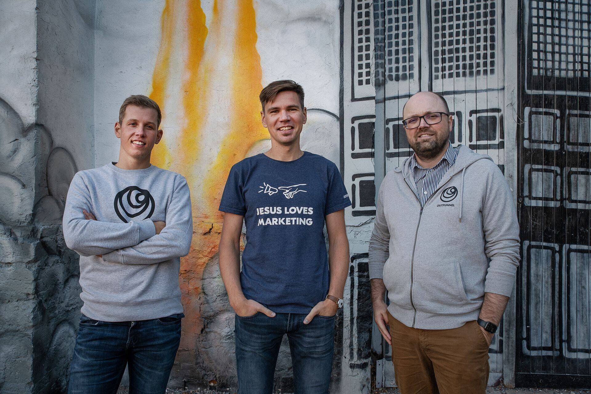 Outfunneli kaasasutajad Markus Leming, Andrus Purde (keskel) ja Andris Reinman