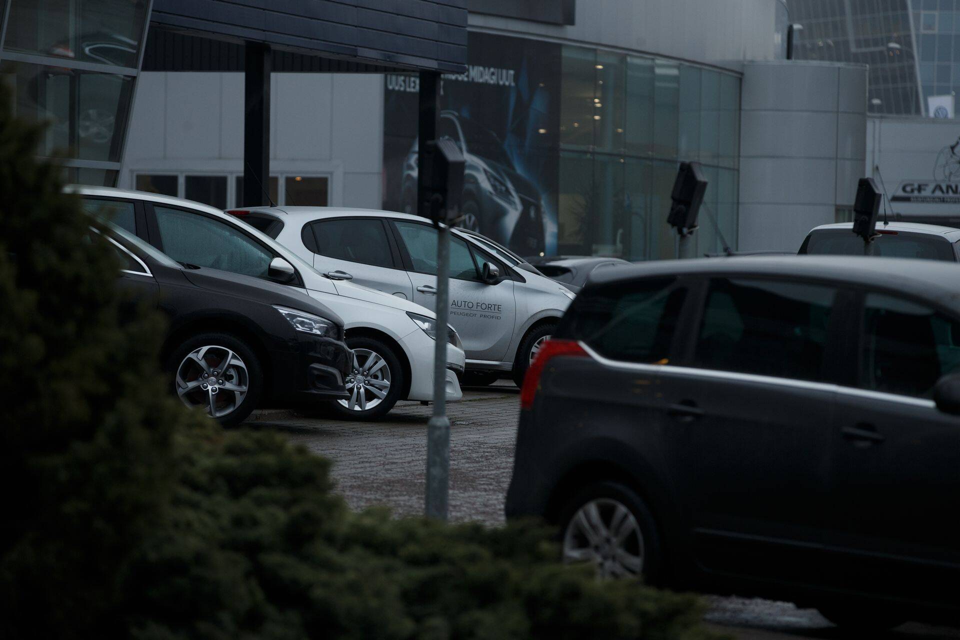 На авторынке Эстонии отмечен сильнейший спад