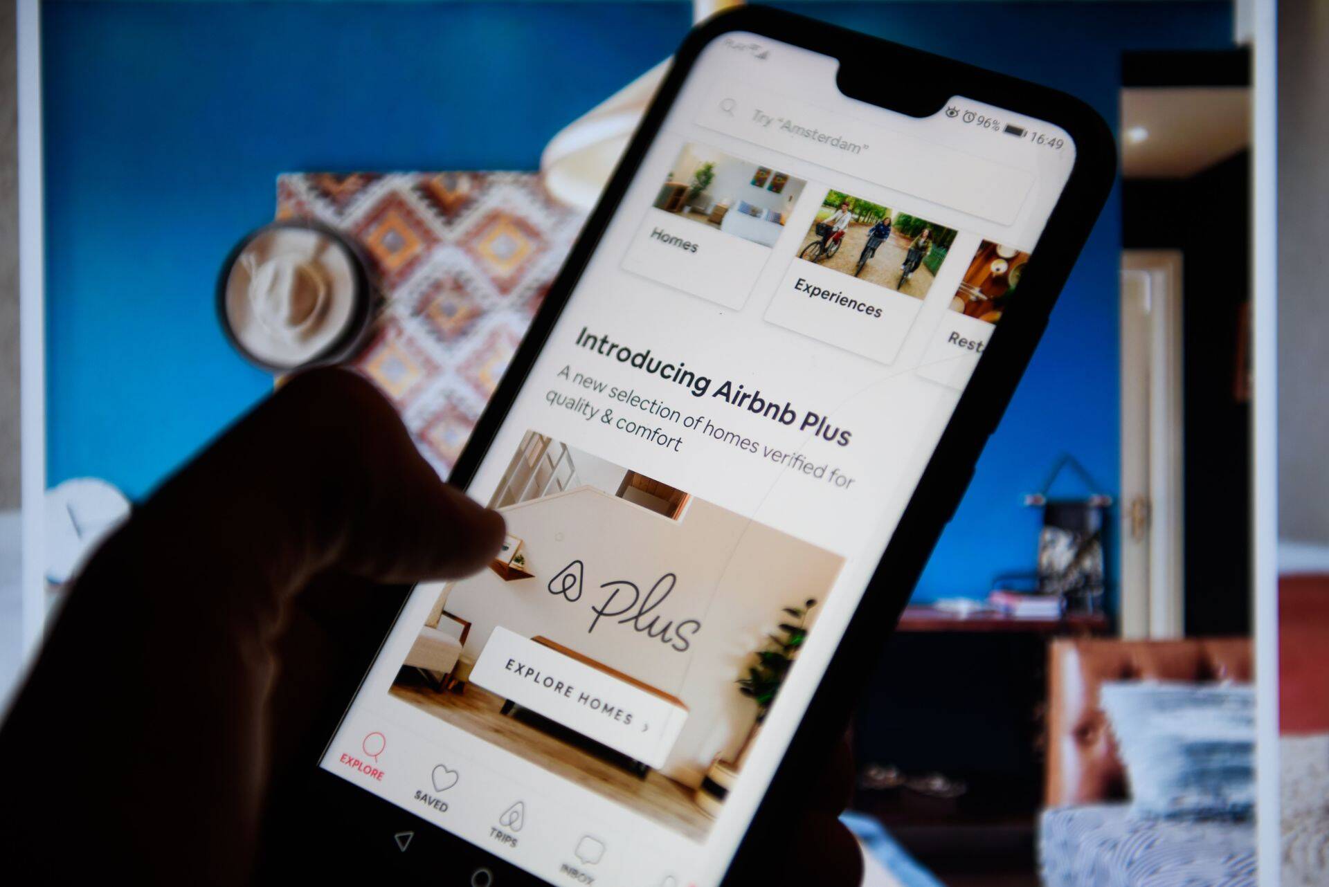 Налоговики станут получать информацию от сервиса Airbnb