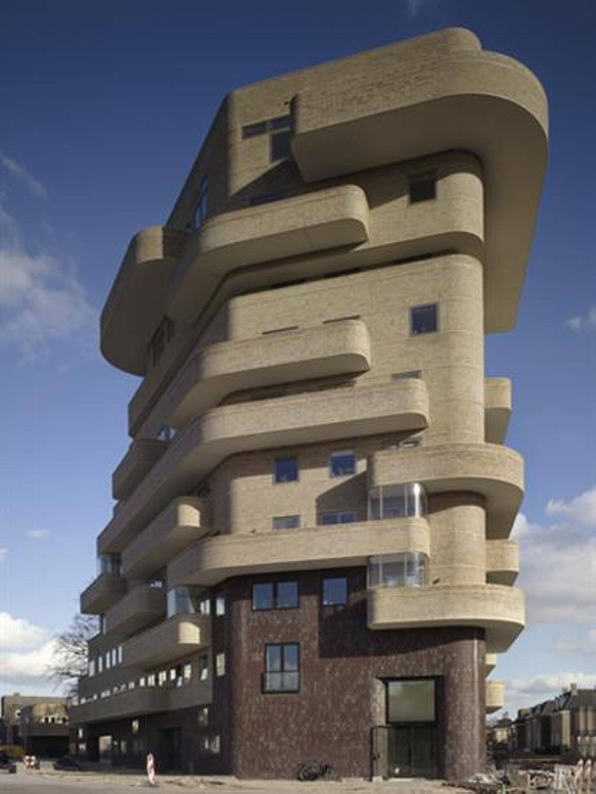 Högeri-nimelise konkursi 2. koht 2008. aastal, võitja korruselamute alaliigis -
elamu  De Eekenhof Hollandis, Enschede linnas, ehitusaasta 2008,
autorid  Claus en Kaan Architecten ( Amsterdam/Rotterdam )