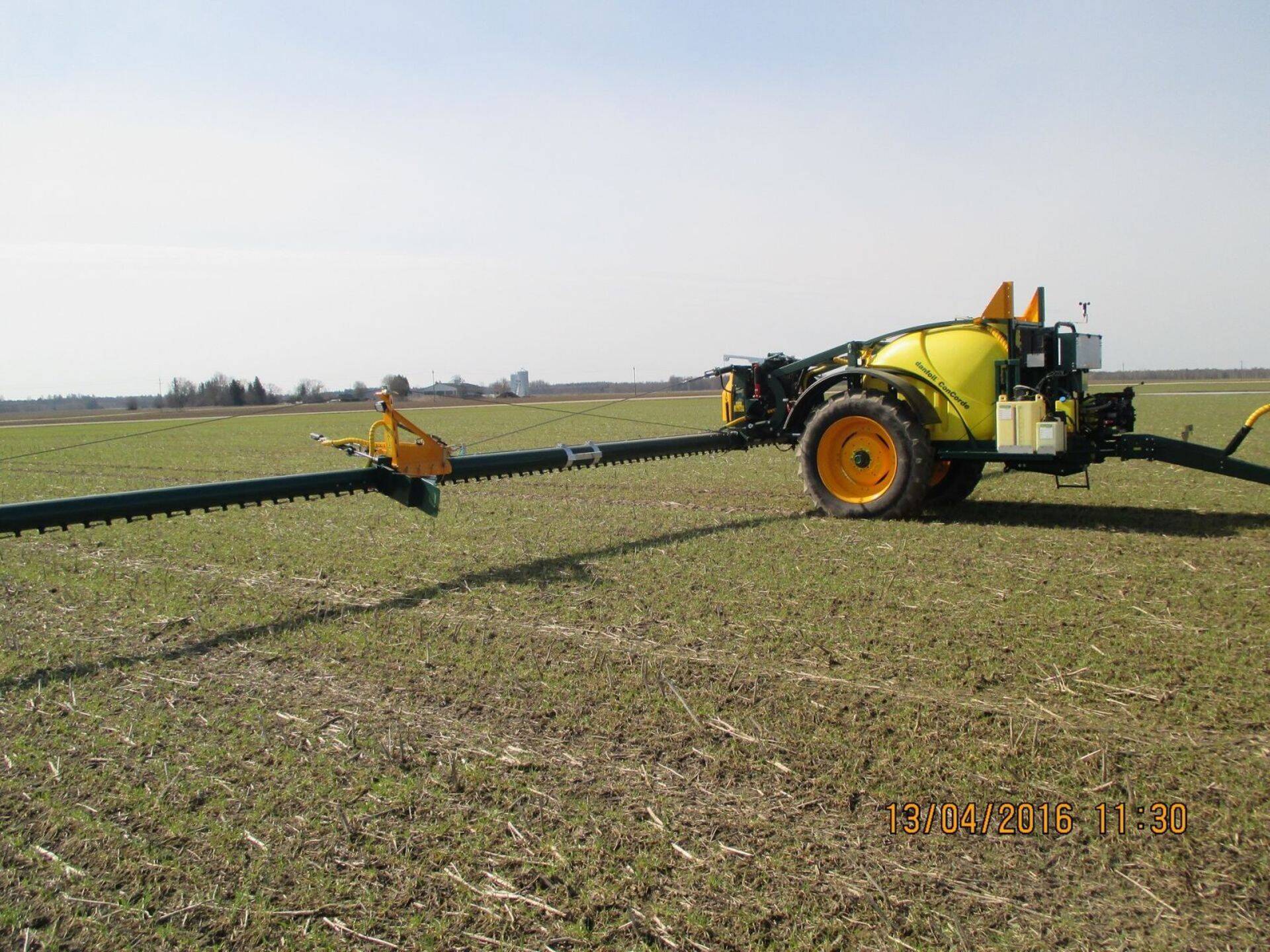Danfoili taimekaitseprits ConCorde on ka Kaido Edenbergi eelistuseks kevadistel põllutöödel.