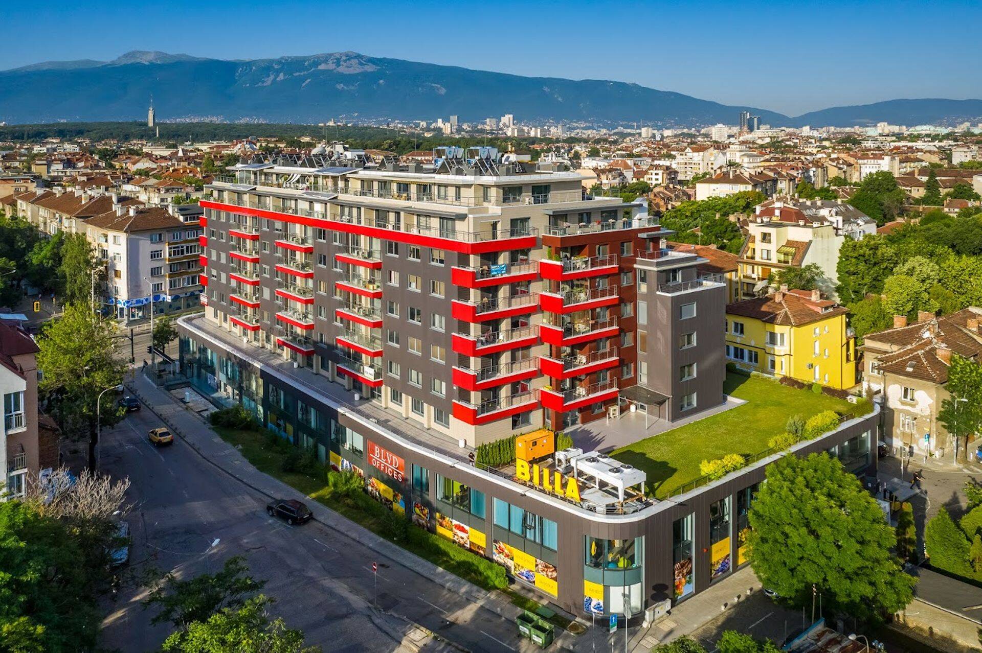 Äri- ja elamuhoone Madrid BLV (Foto: Arco Vara)