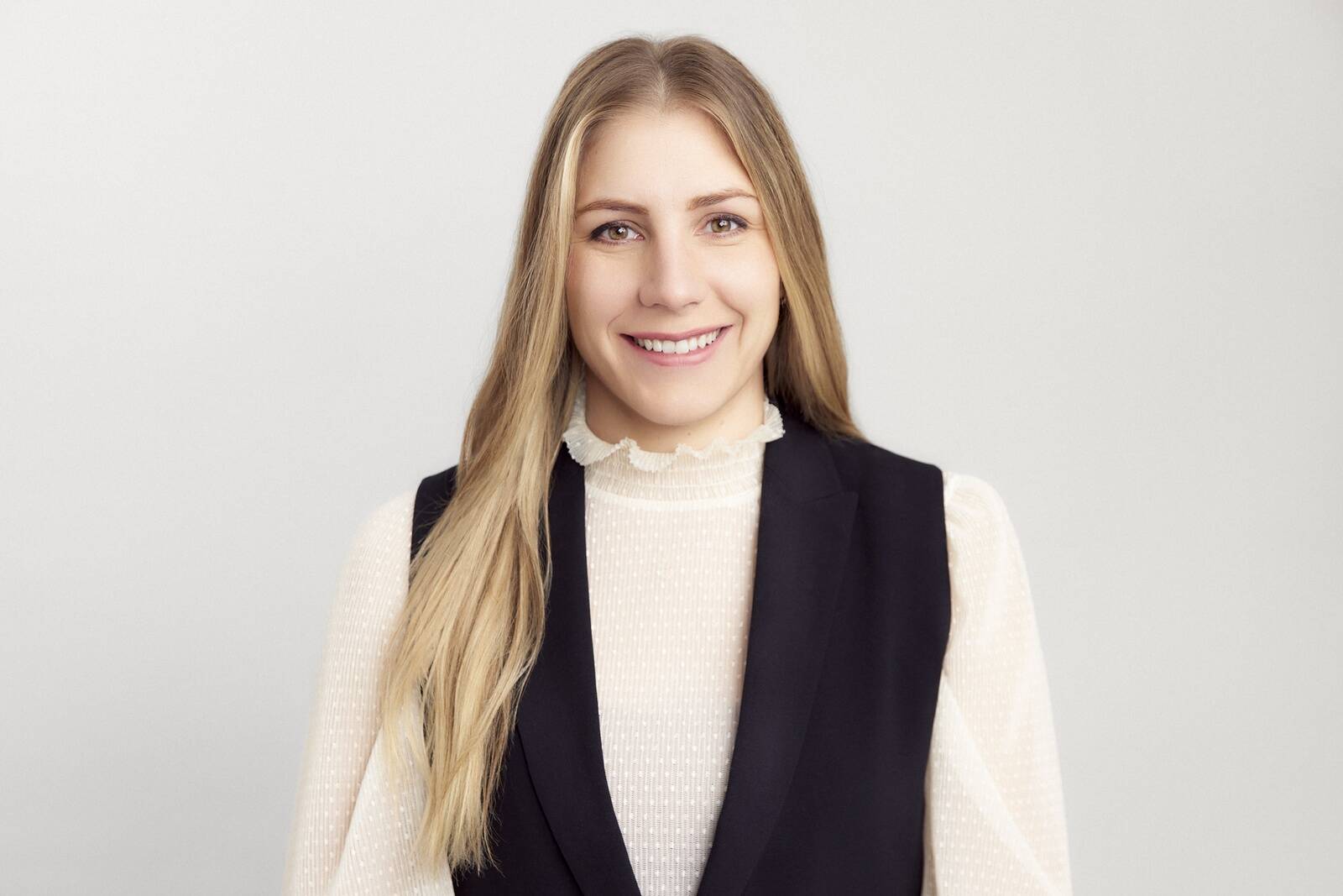 “Meditsiinilise kanepi kasud ei piirdu ainult tervisega – need ulatuvad ka majanduskasvuni,” kirjutab Mai-Liis Veinberg.