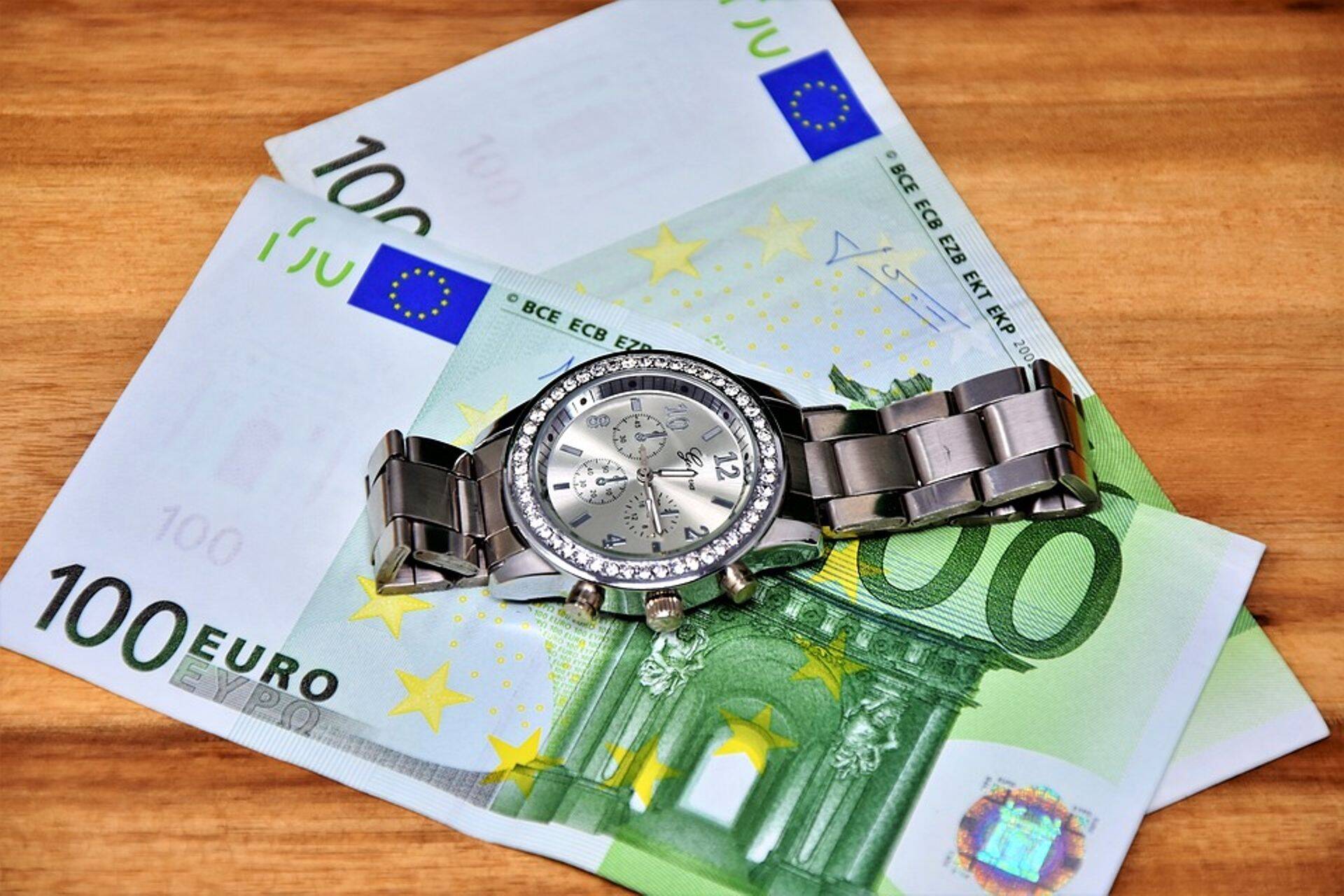 в прошлом году в Эстонии продали телефонов на 115 млн. евро