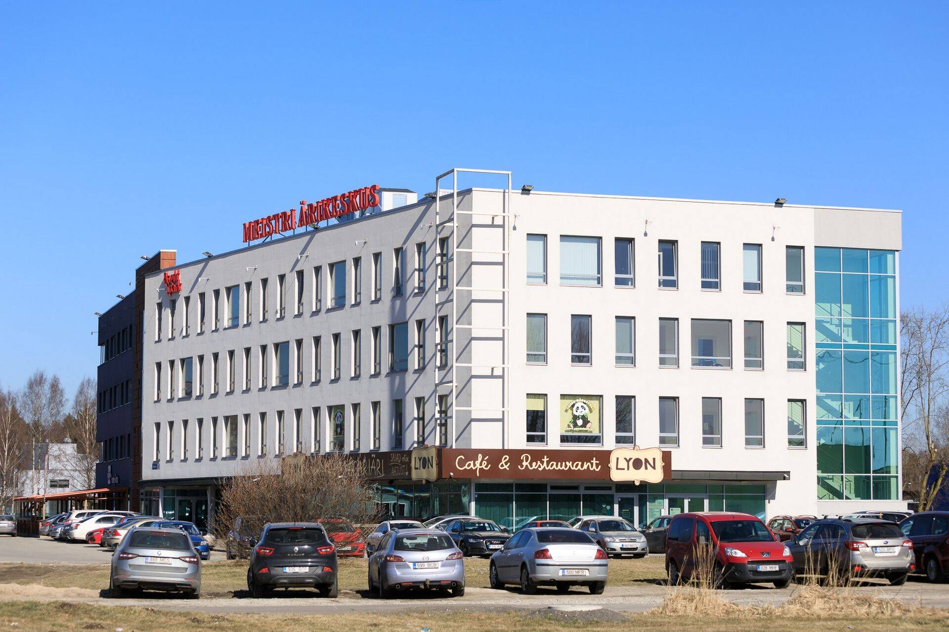 Meistri 22 asuv ärikeskus