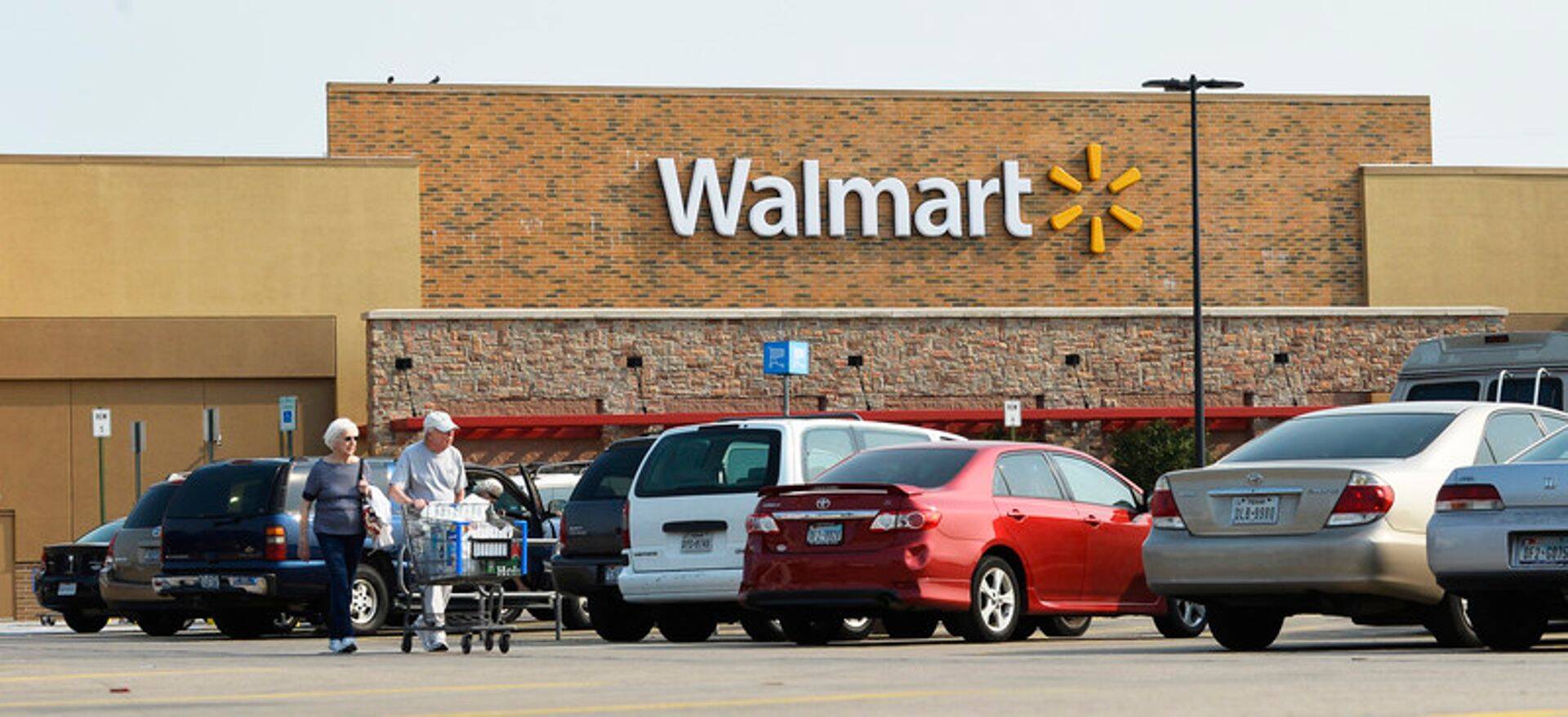 Walmart sulgeb 269 kauplust ja koondab tuhandeid