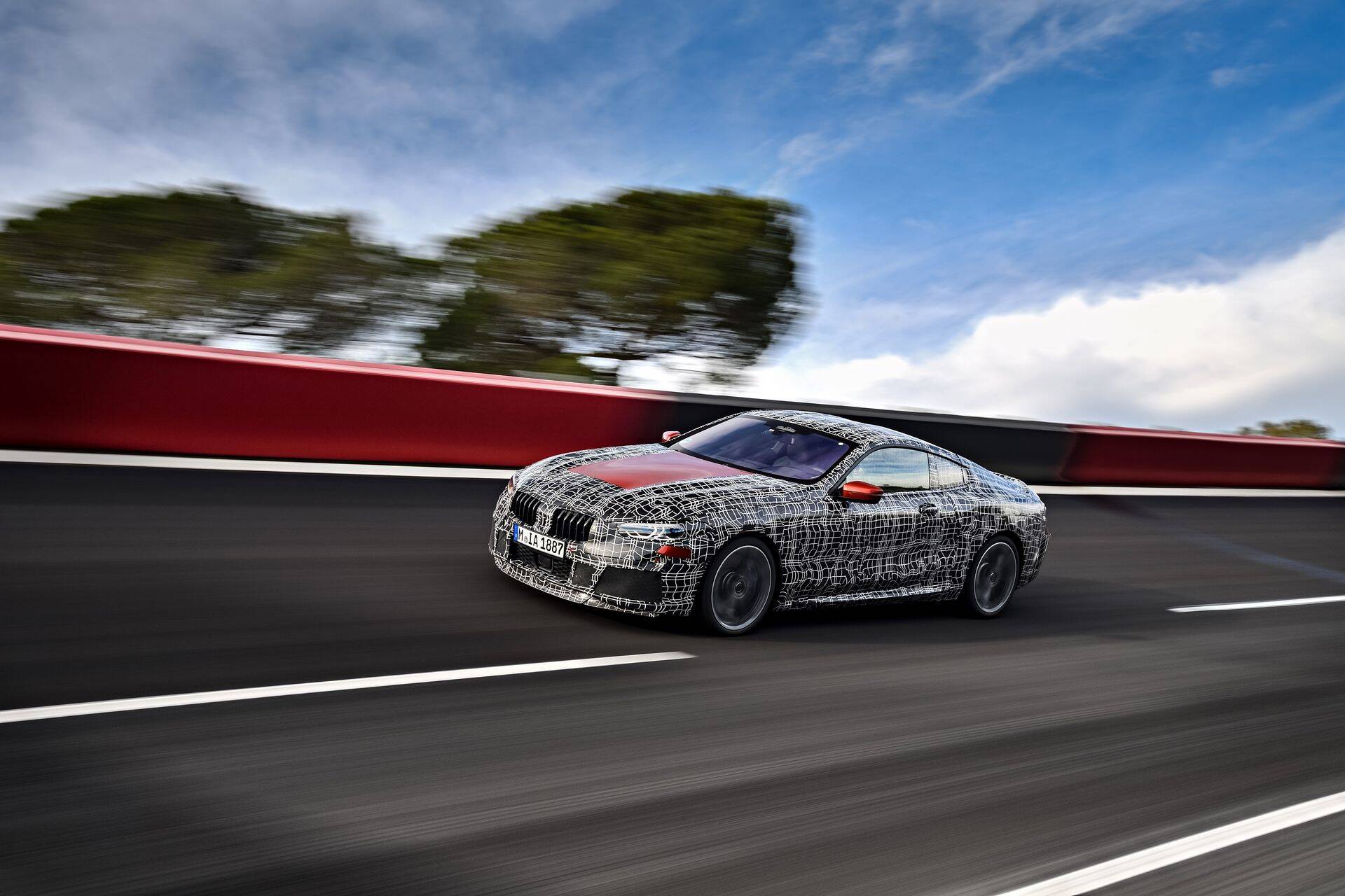 BMW 8. seeria kupee.